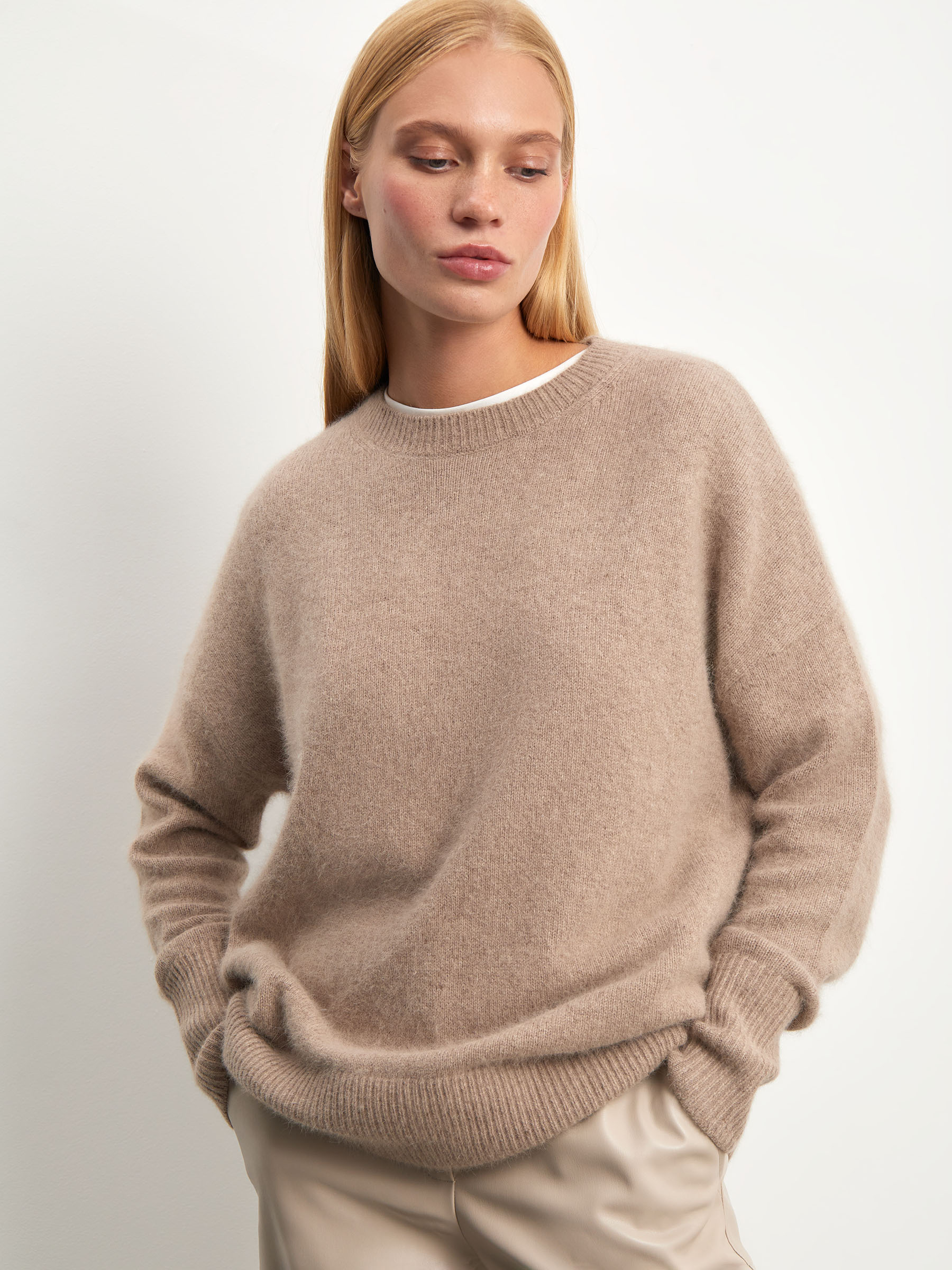 Джемпер из трикотажа L