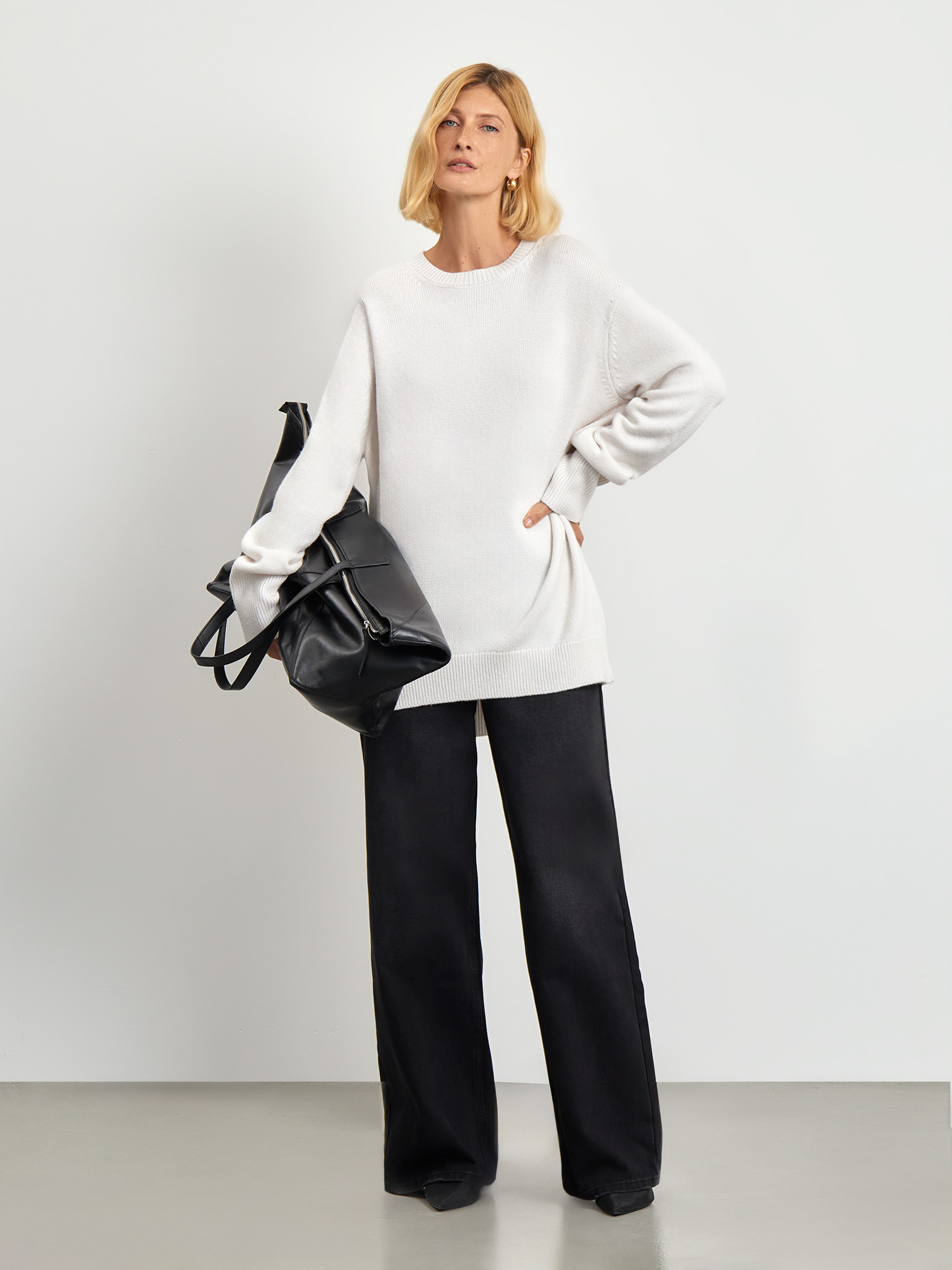 Джемпер из трикотажа 3390₽