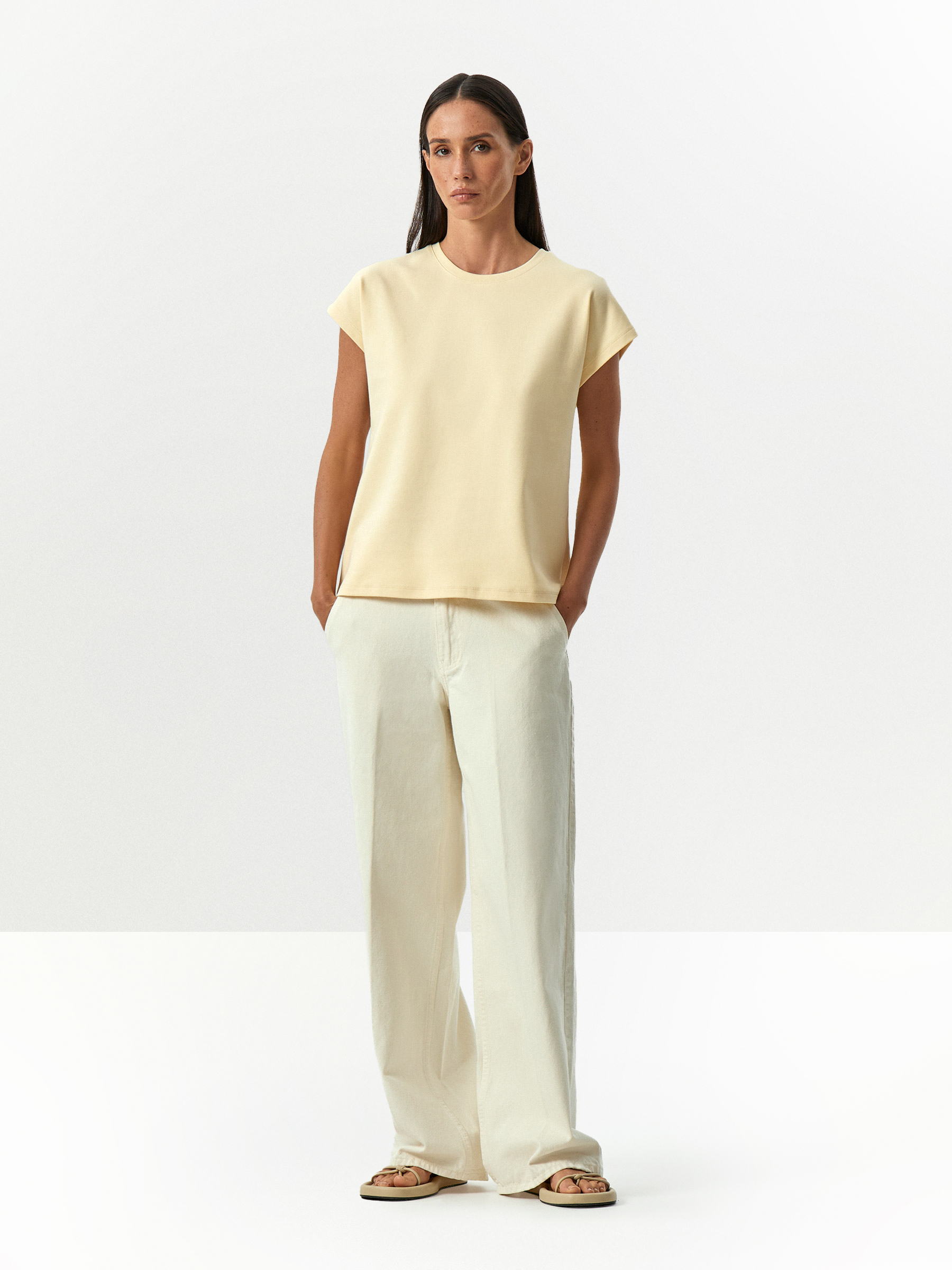 Джинсы широкие 7890₽