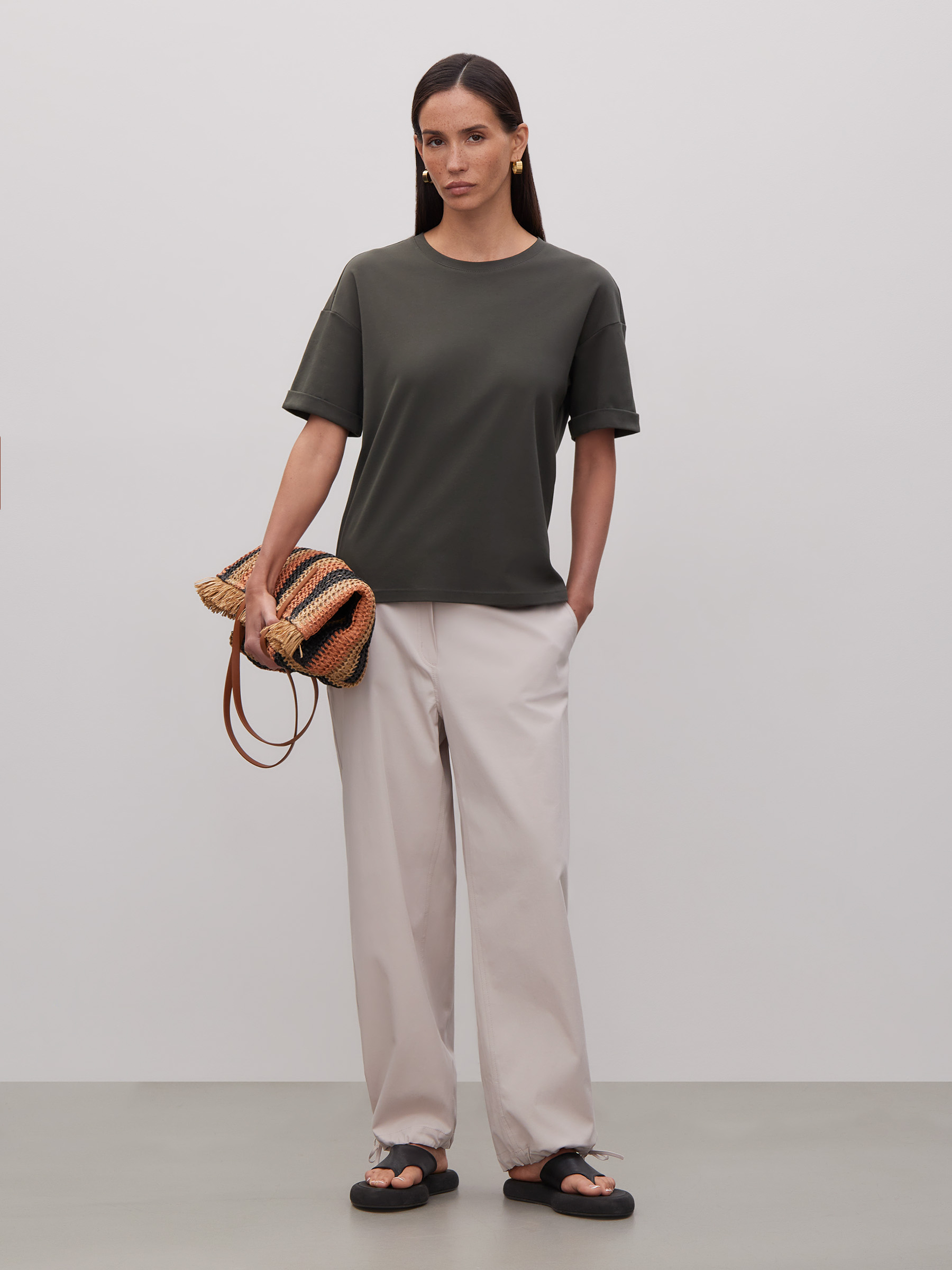 Брюки на завязках снизу 3590₽