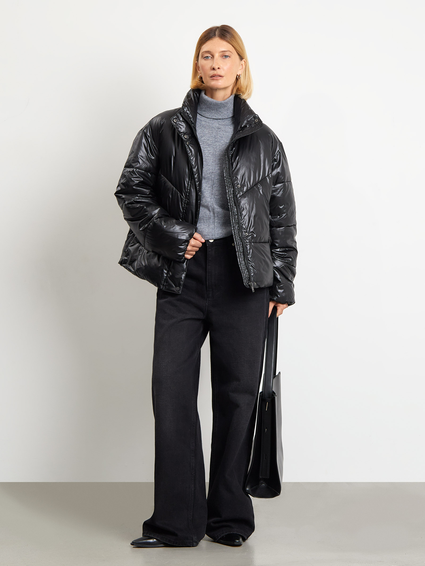 Куртка с пухом 10490₽