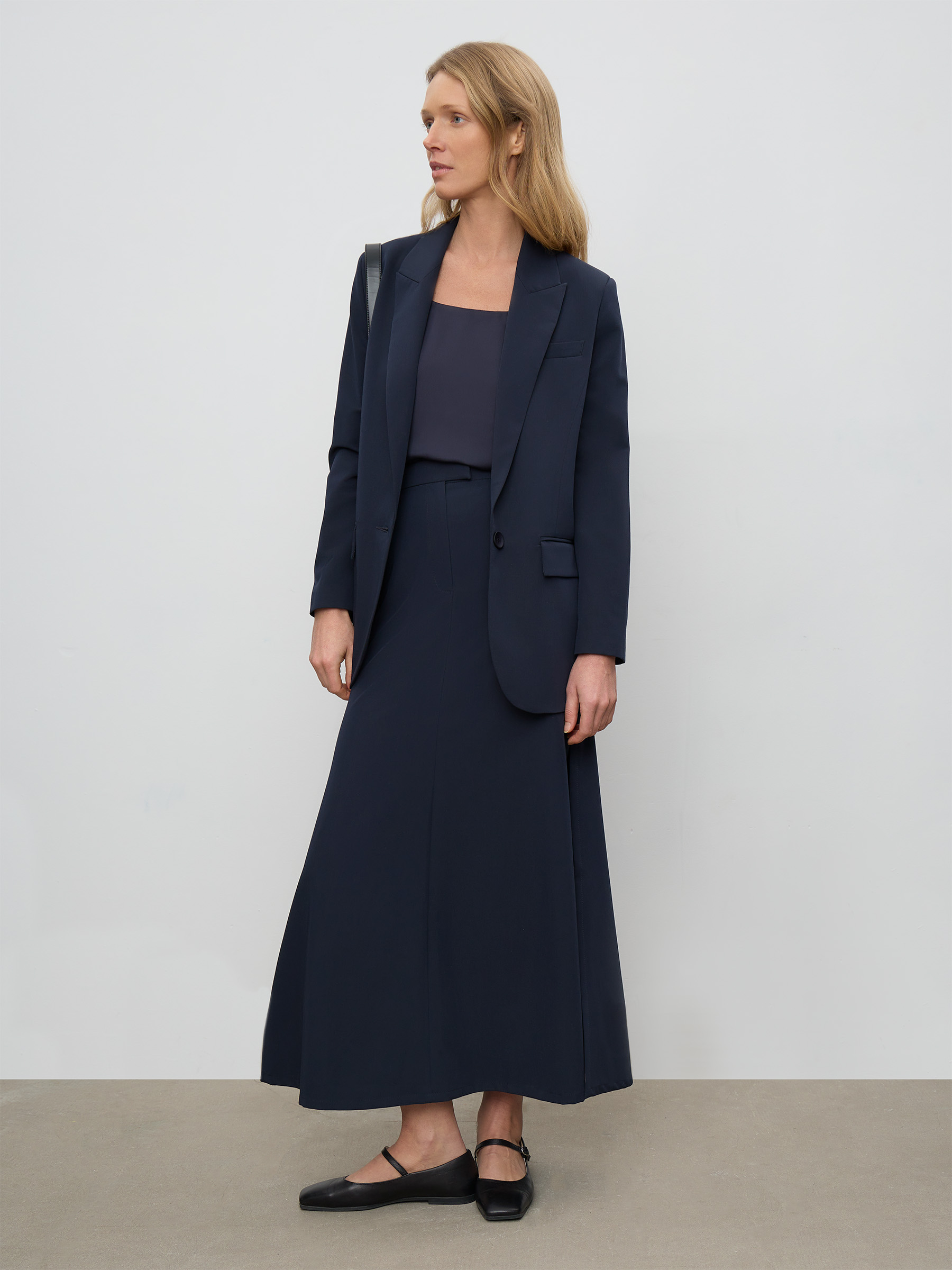 Однотонный топ