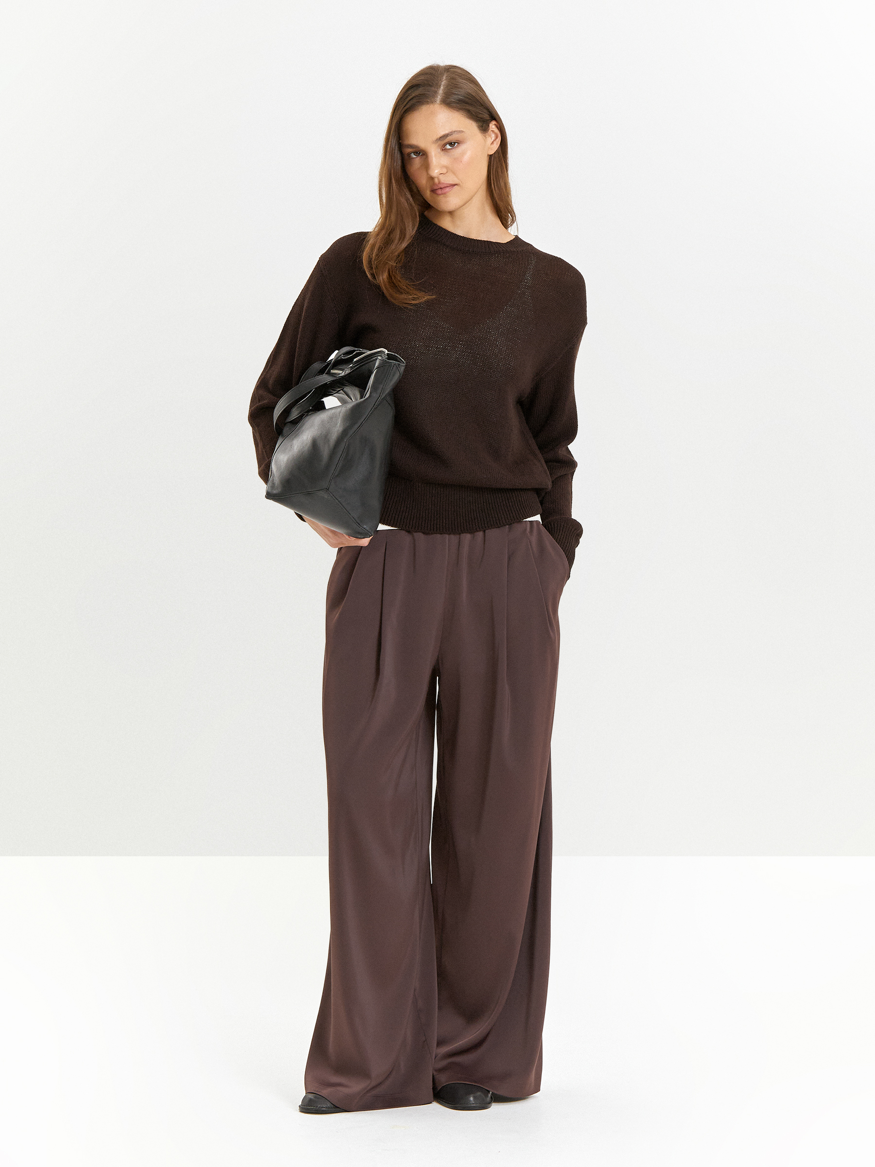 Брюки широкого кроя 12990₽