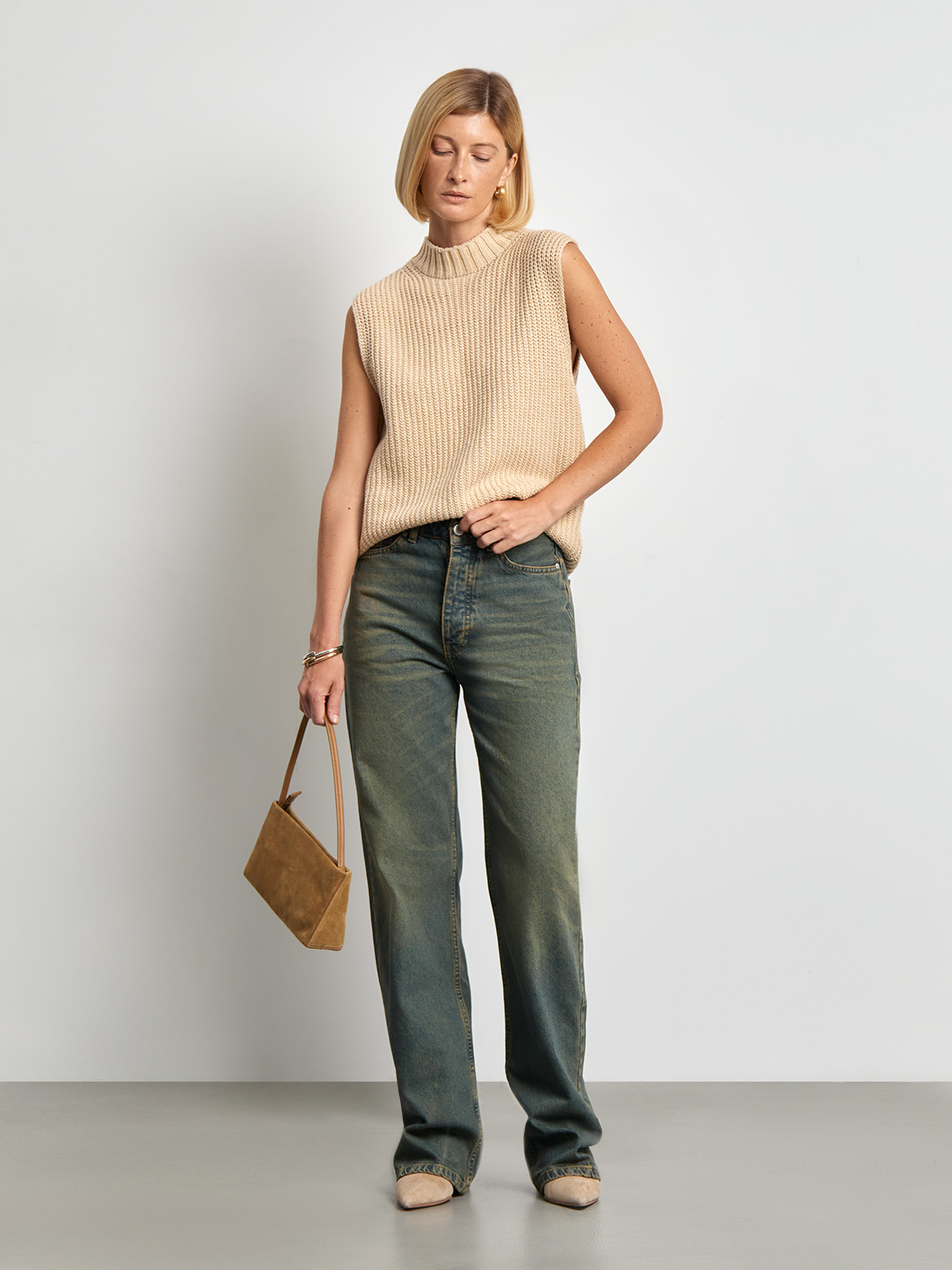 Джинсы Loose Fit 368 4490₽