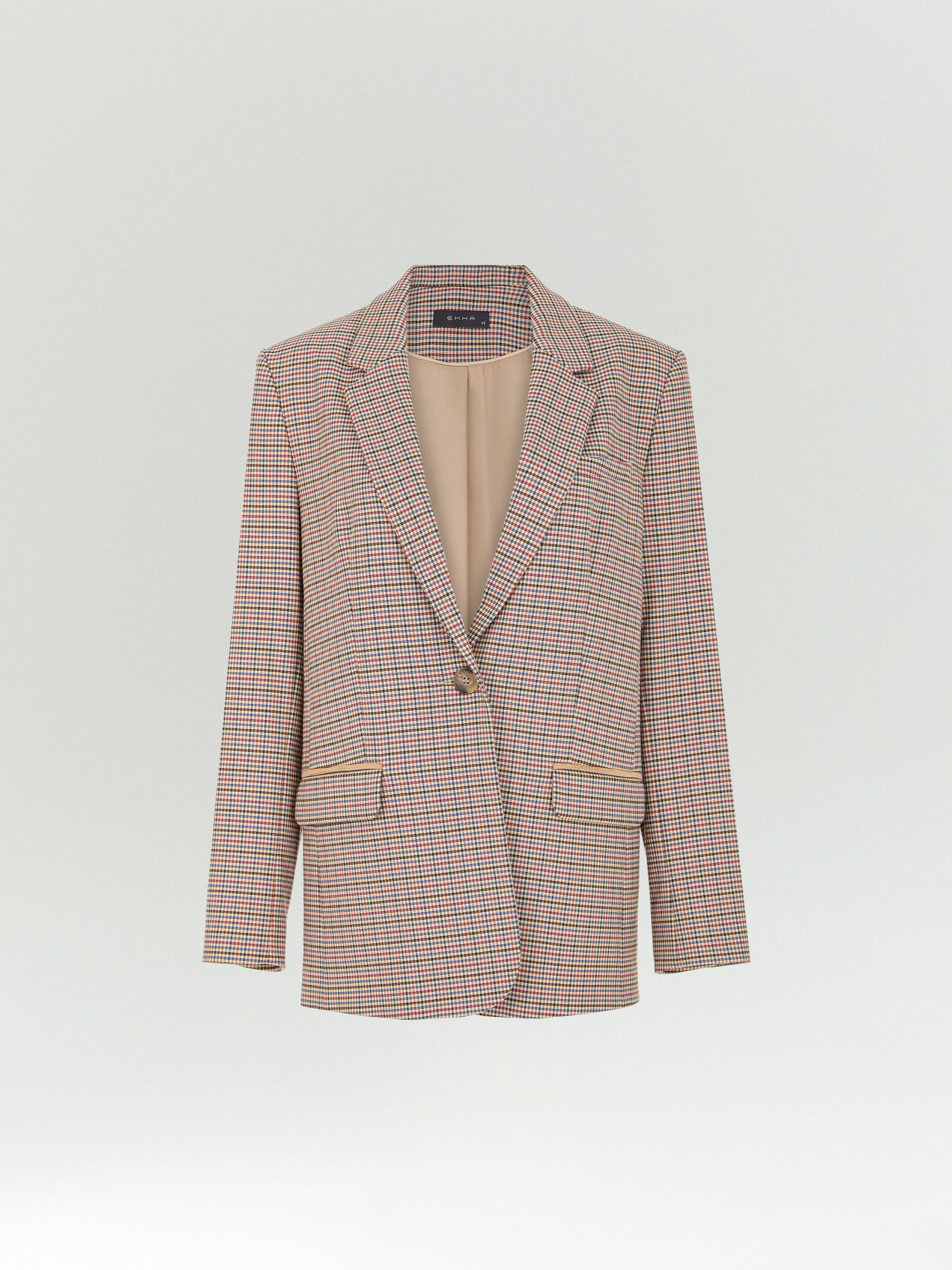 Однобортный жакет с замшевой вставкой 12490₽