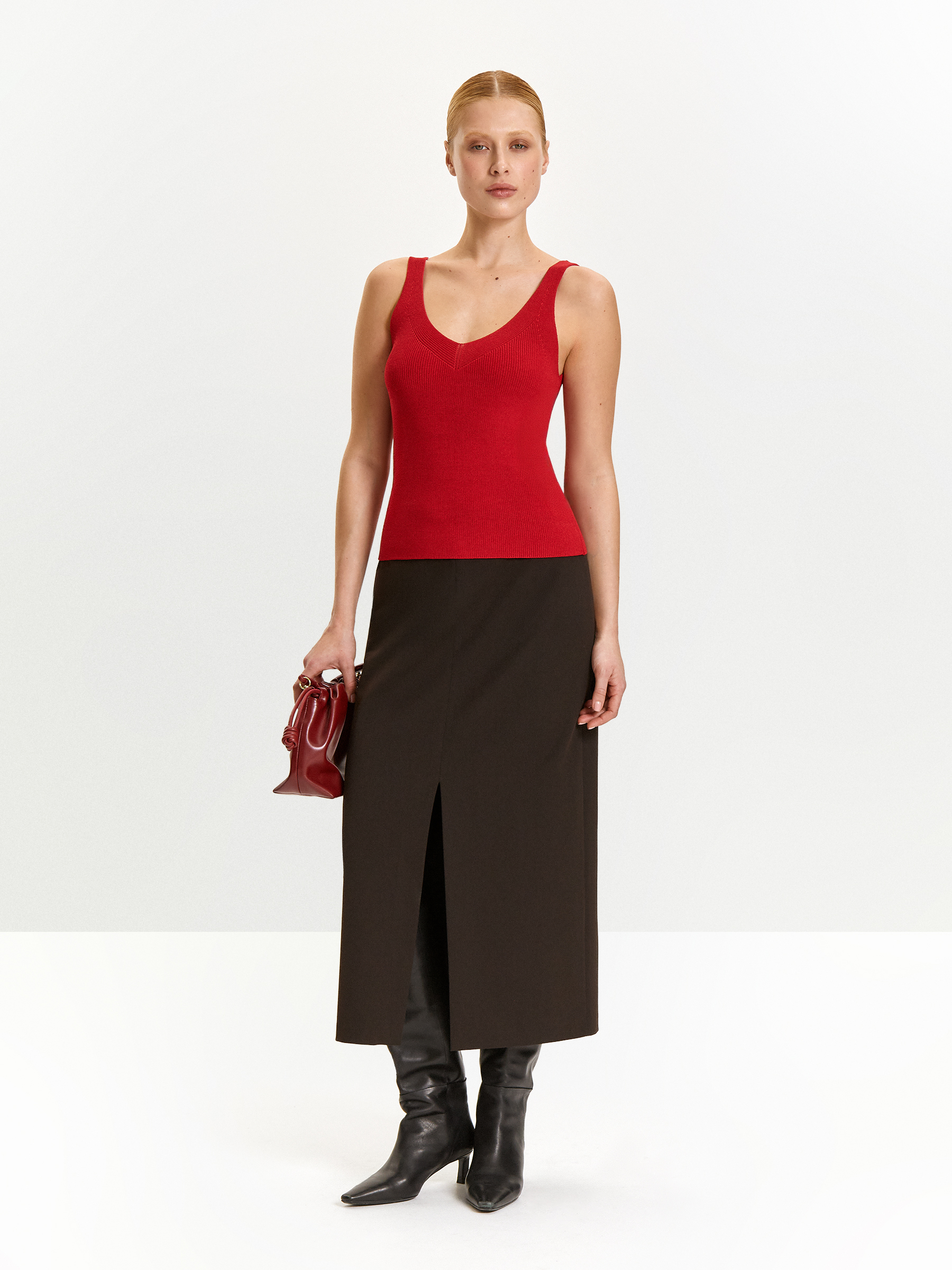 Трикотажный топ 7990₽