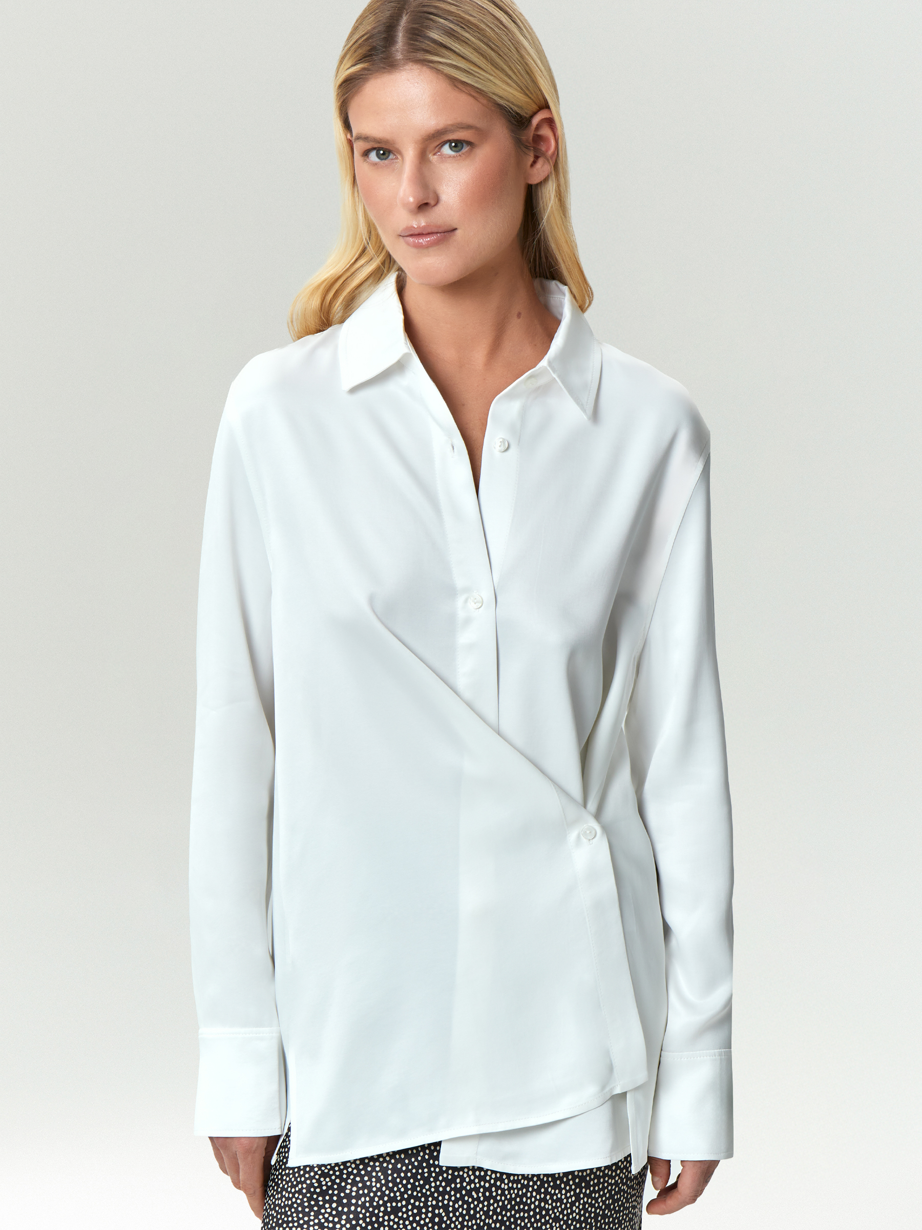 Рубашка из 100 вискозы 4190₽