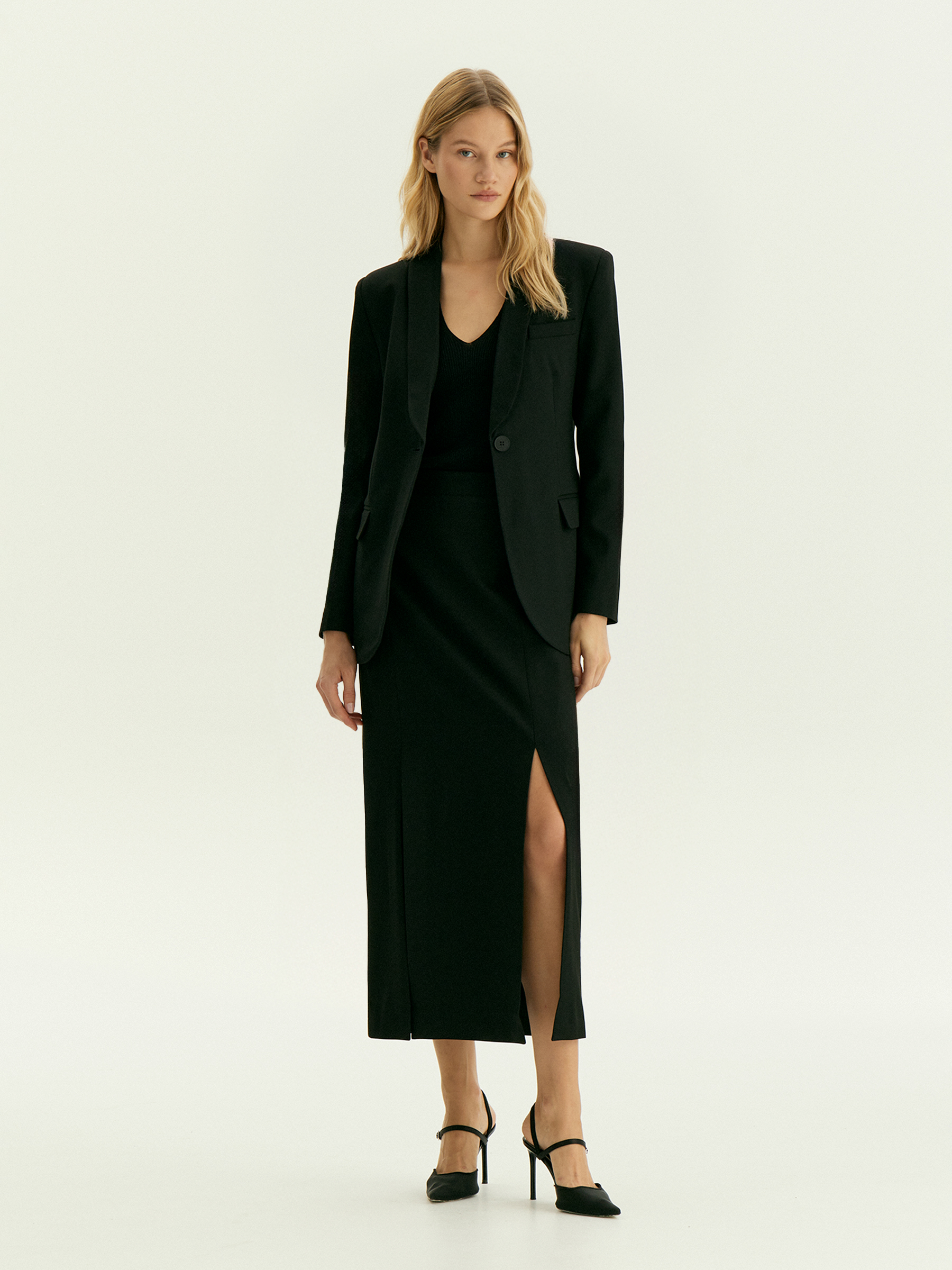 Юбка миди с разрезами