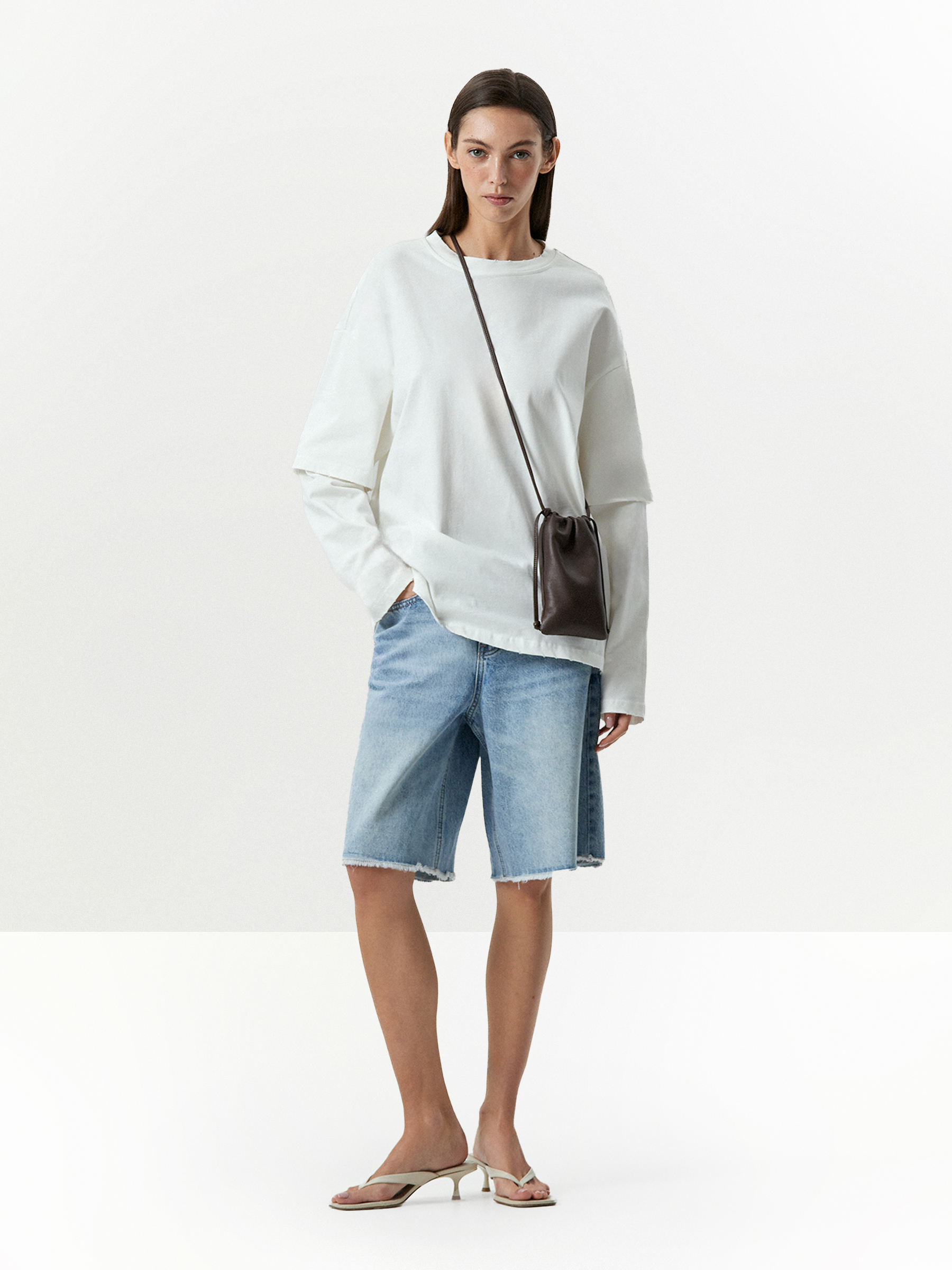 Джинсовые шорты с бахромой