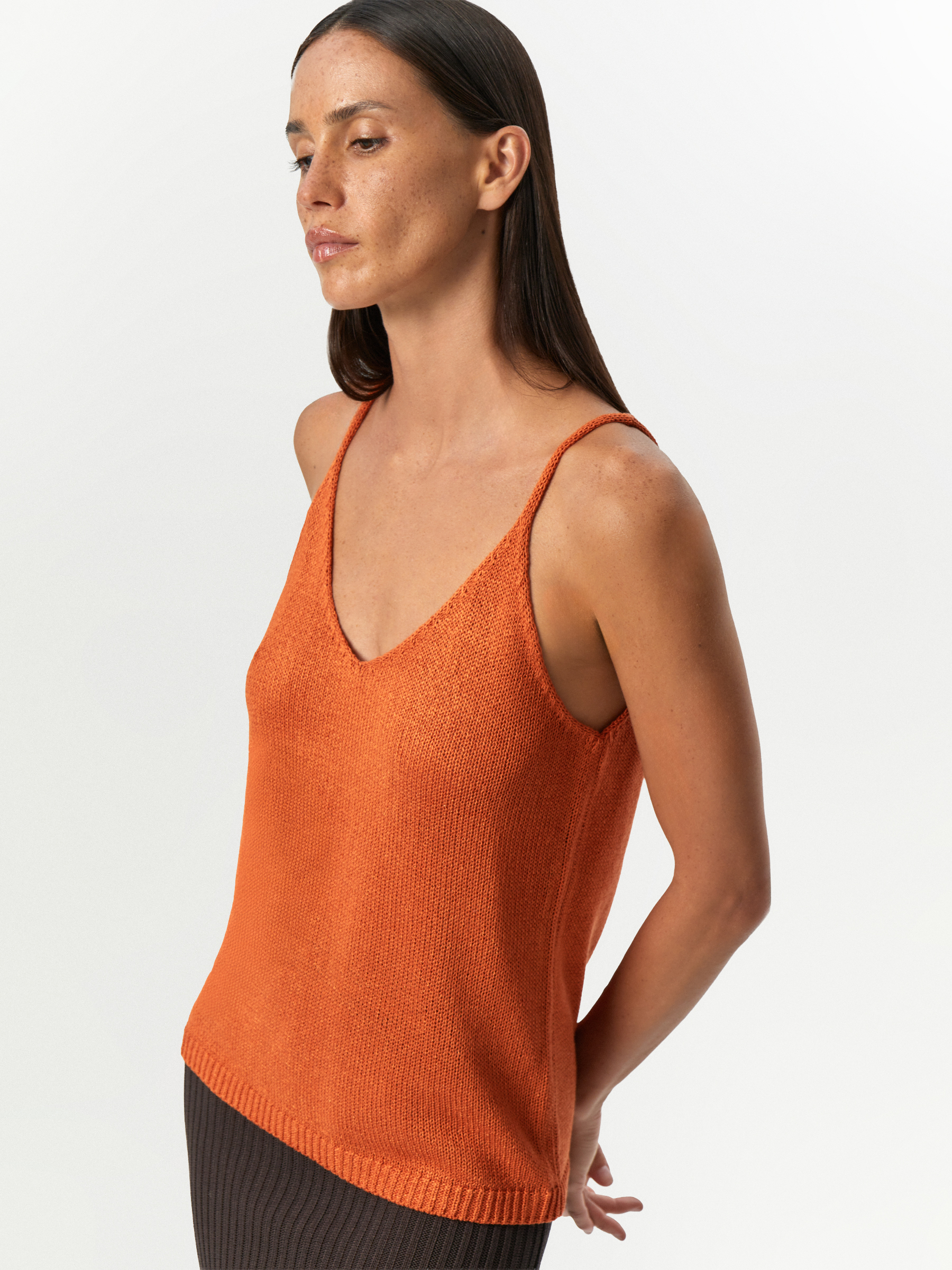 Трикотажный топ с металлизированной нитью 7990₽