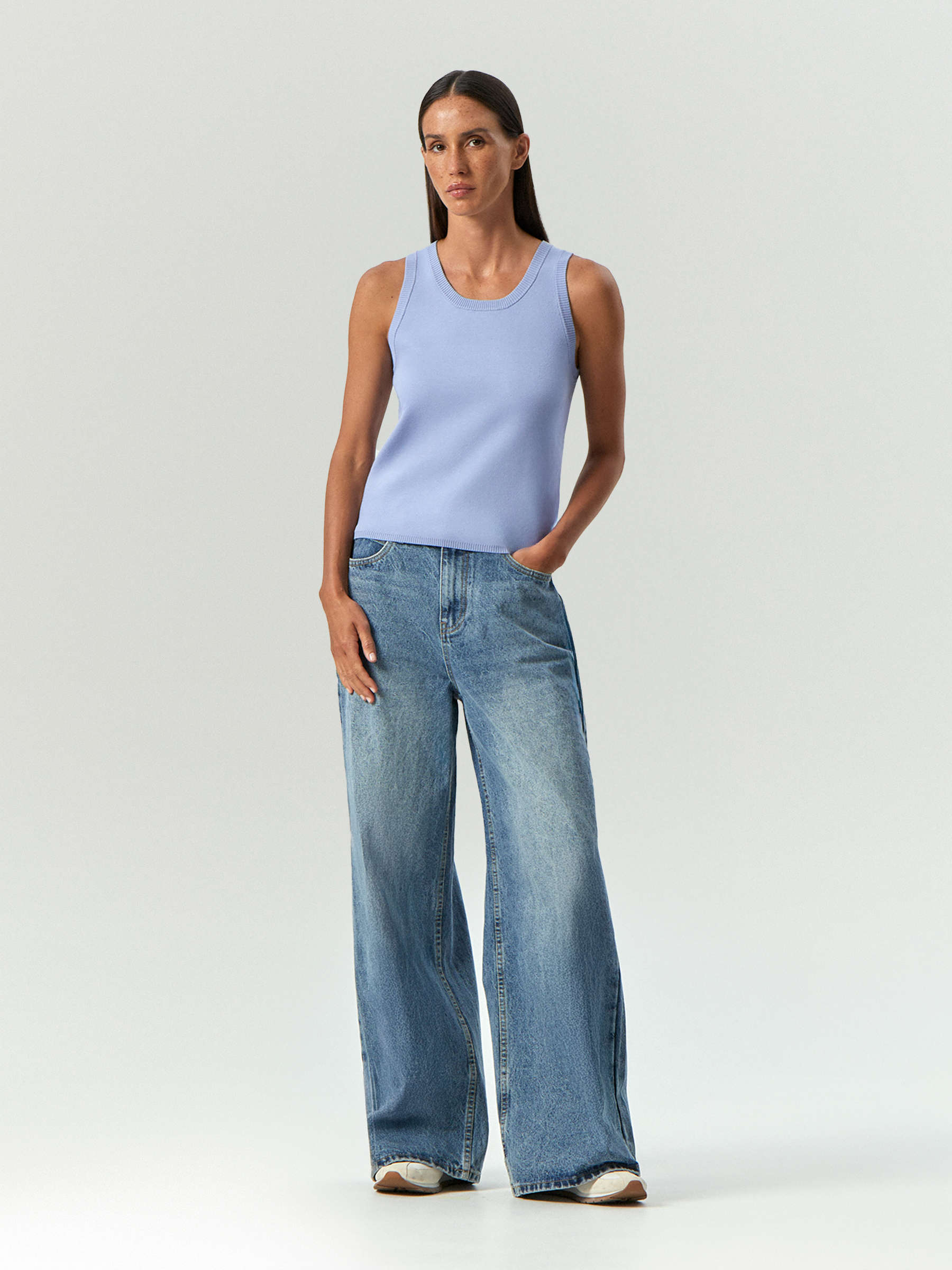 Трикотажный топ из вискозы 8990₽