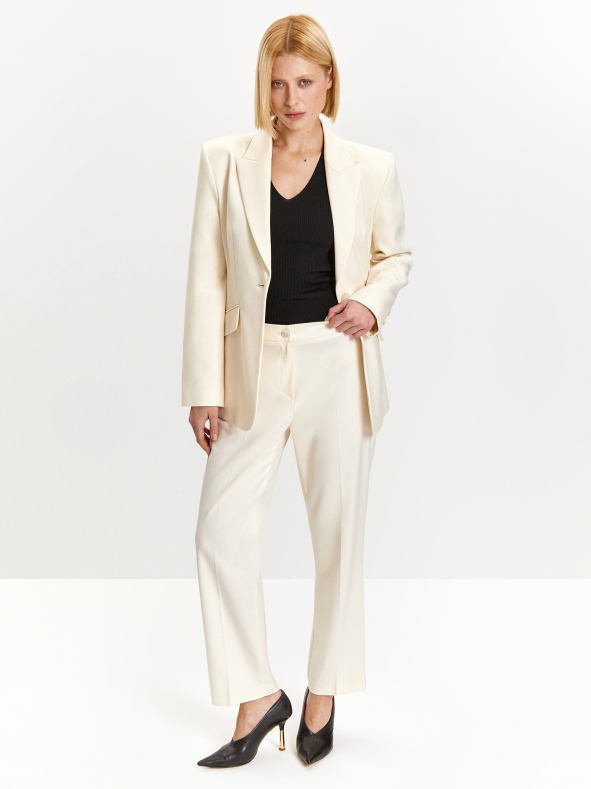 брюки зауженного кроя