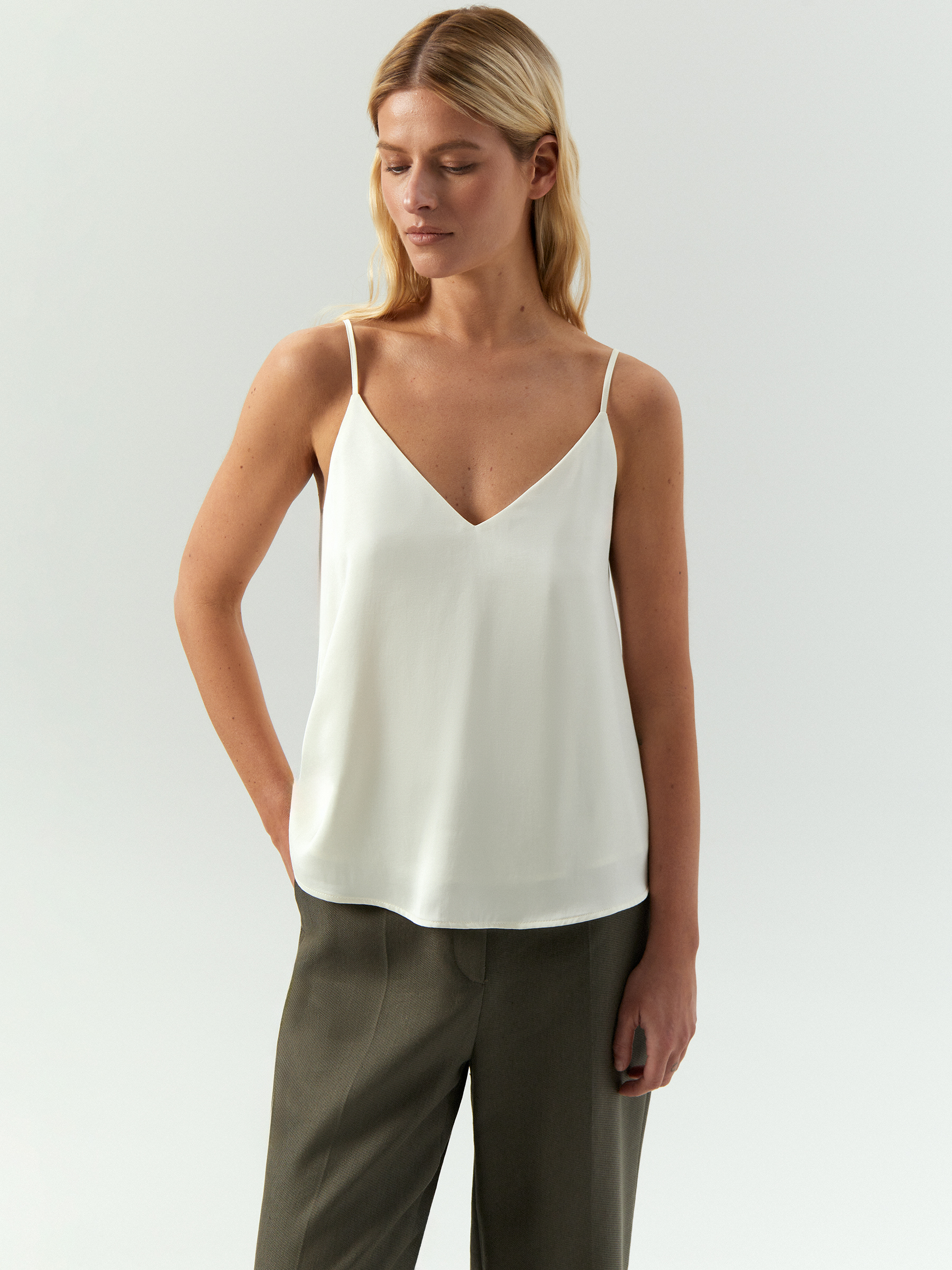 Топ из вискозы 3490₽