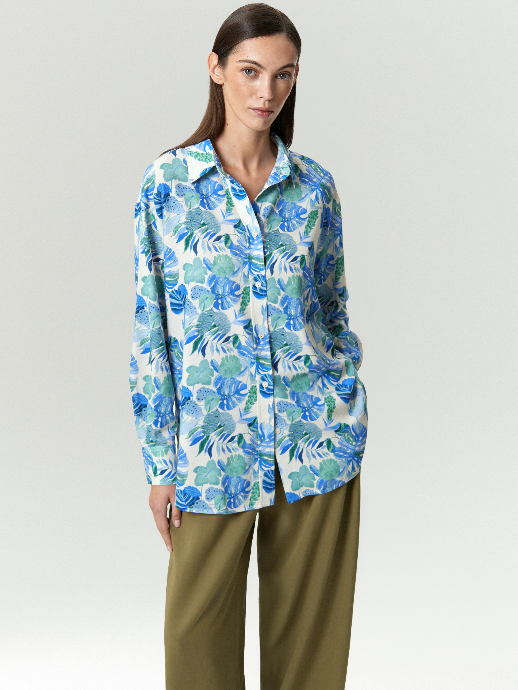 Рубашка с цветочным принтом с добавлением льна 8390₽