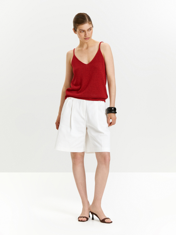 Шорты с защипами из 100% хлопка