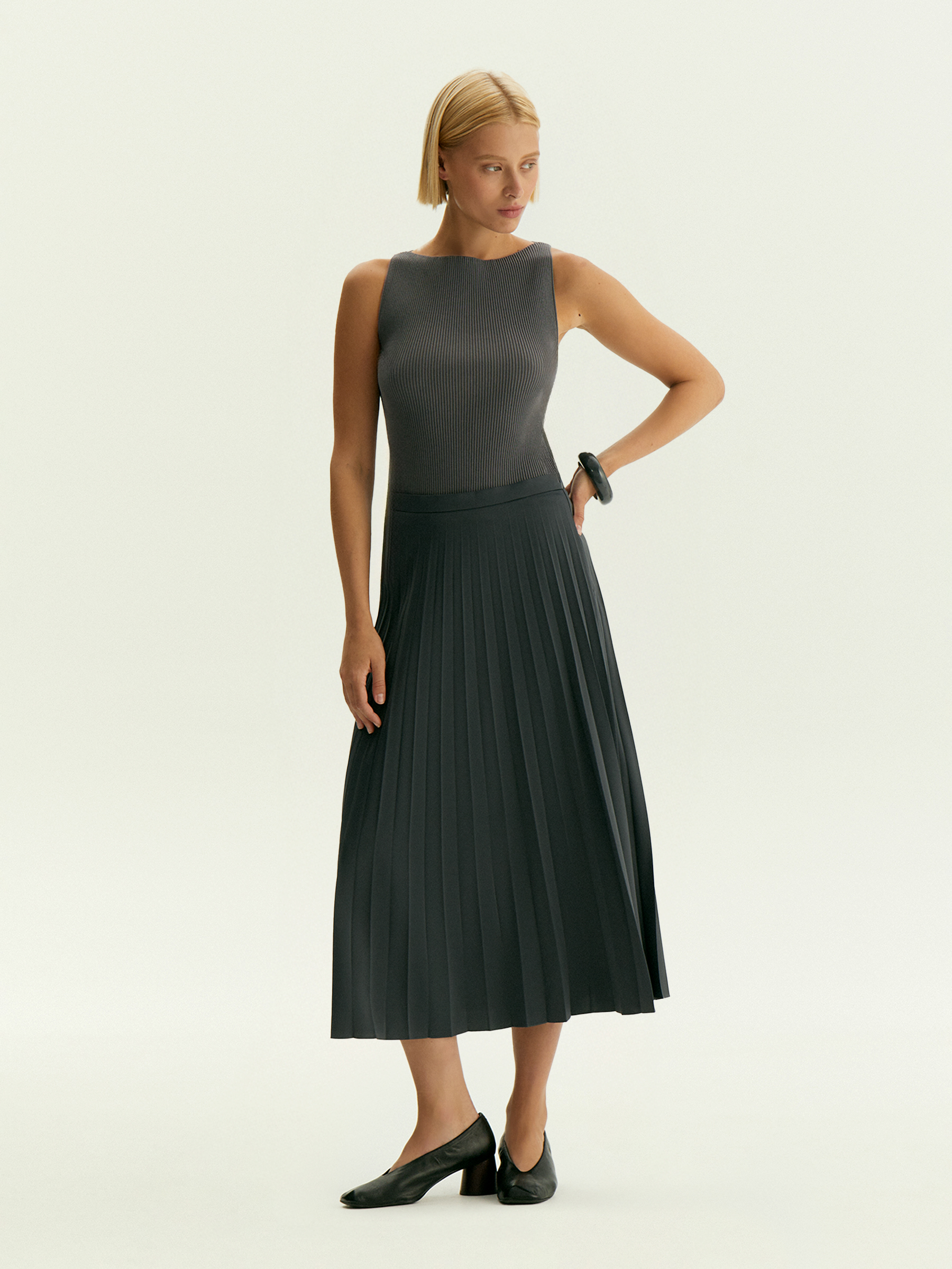 Юбка-плиссе миди 7490₽