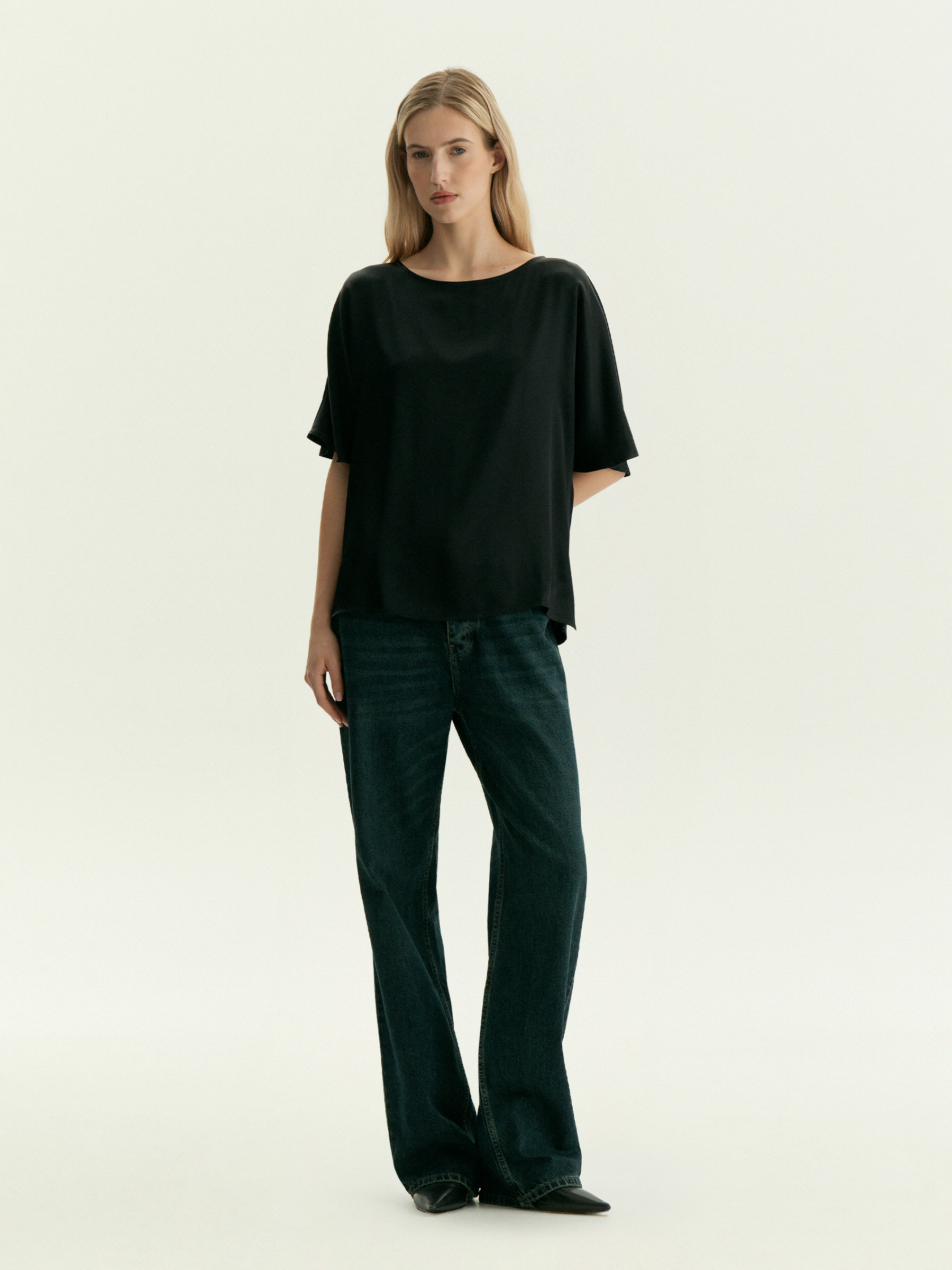 Блузка с коротким рукавом из вискозы