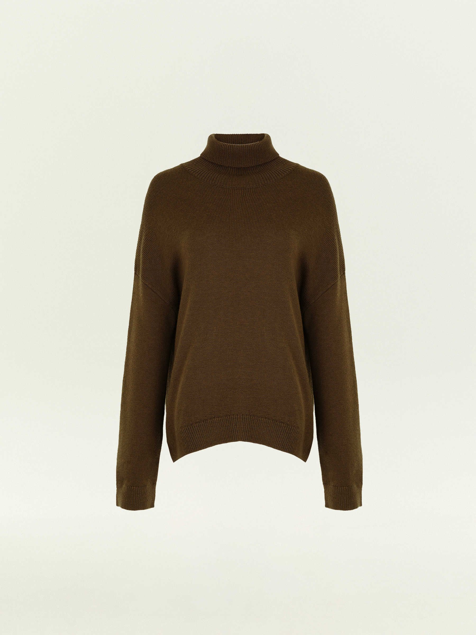 Свитер с высоким воротником из смесовой шерсти 15990₽