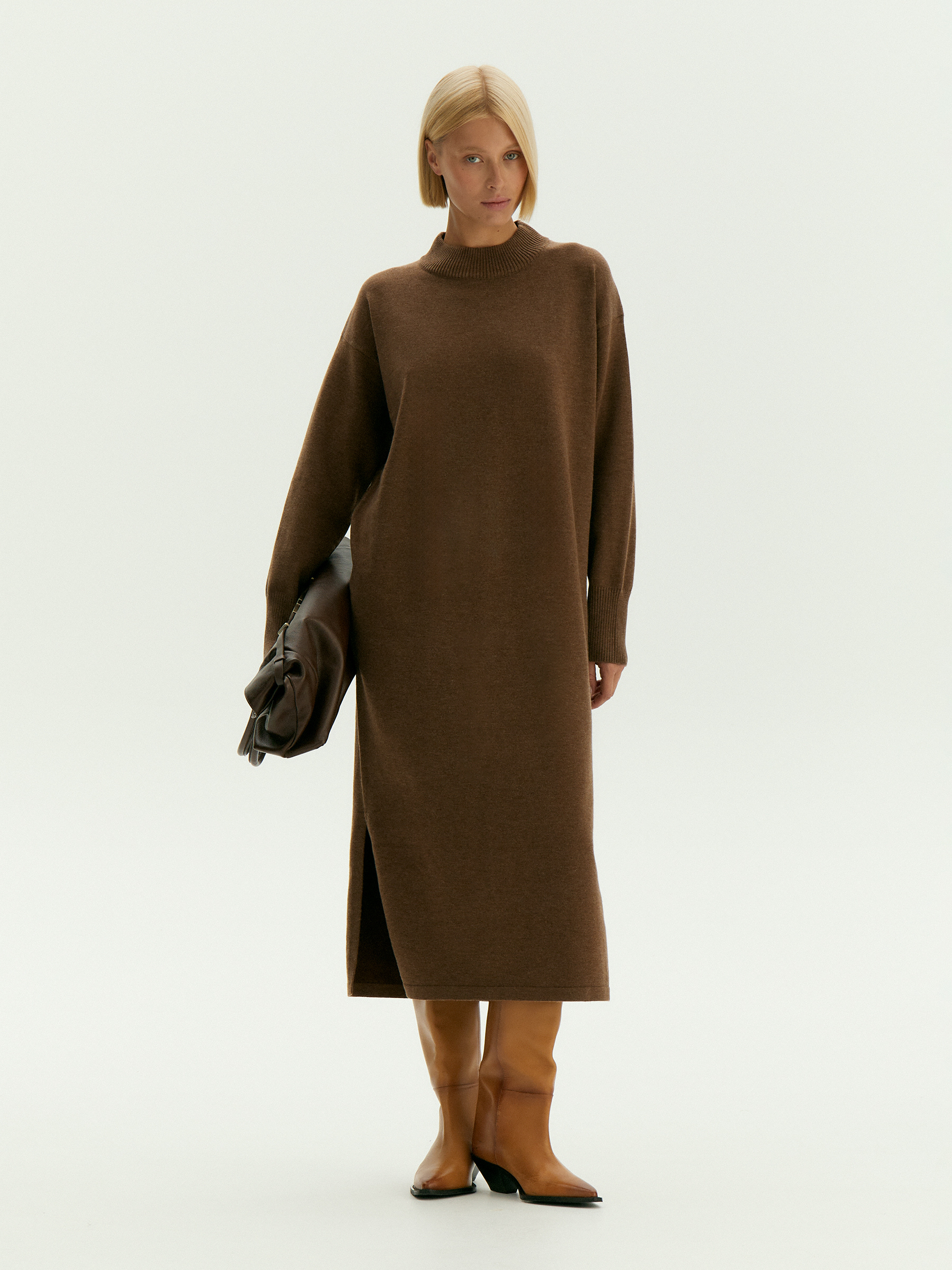 Платье миди из костюмной шерсти 5490₽