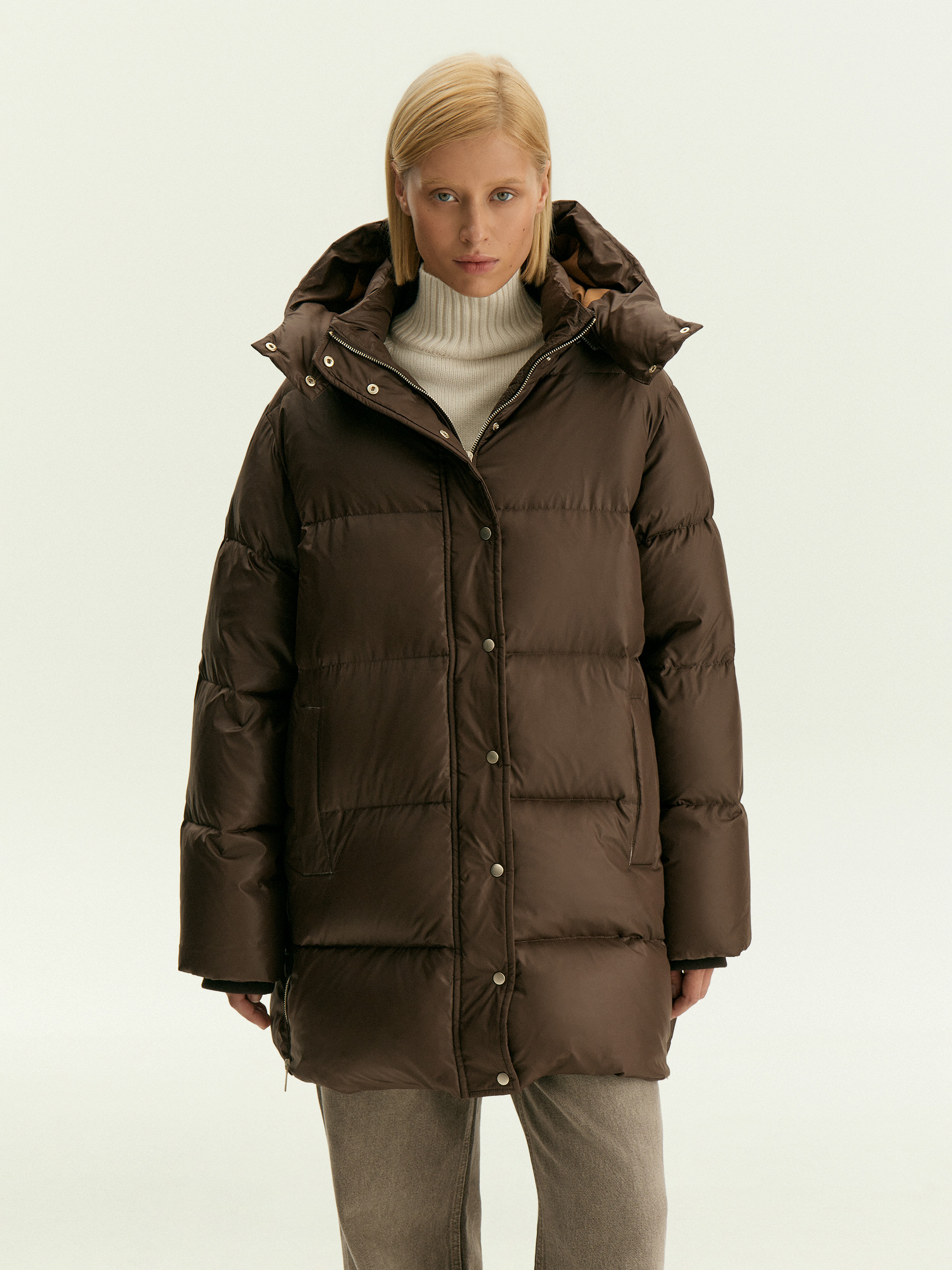 Пуховик с капюшоном 27590₽