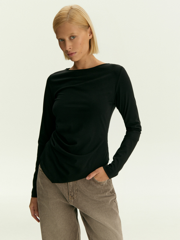 Лонгслив с асимметрией