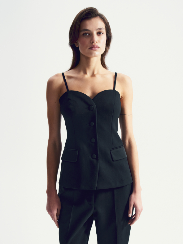 Топ на бретелях