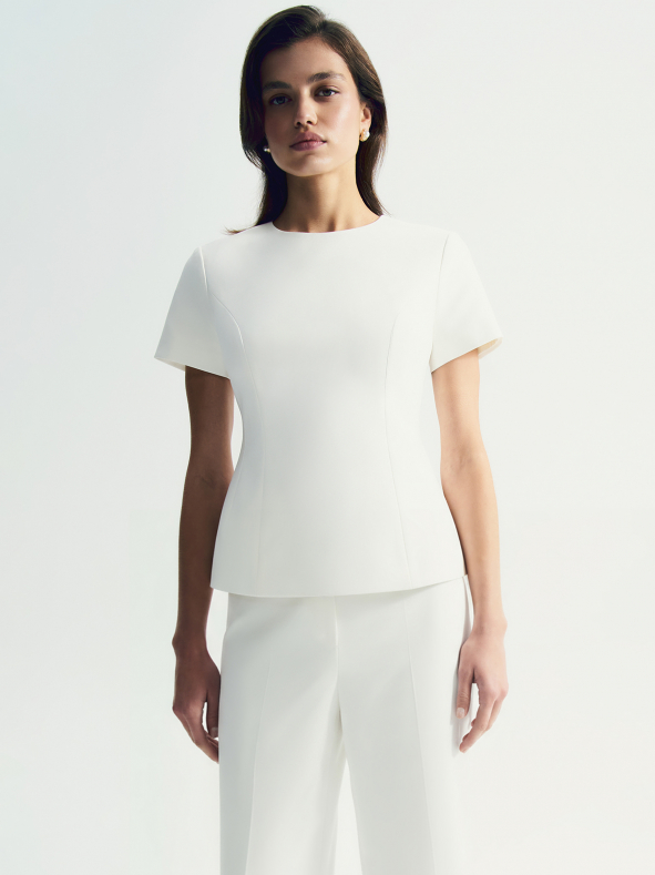 Костюмная блузка с коротким рукавом