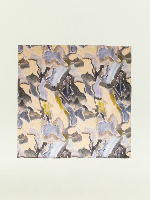 Платок с принтом