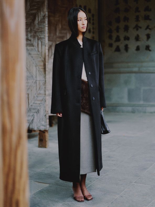 Пальто из шерсти