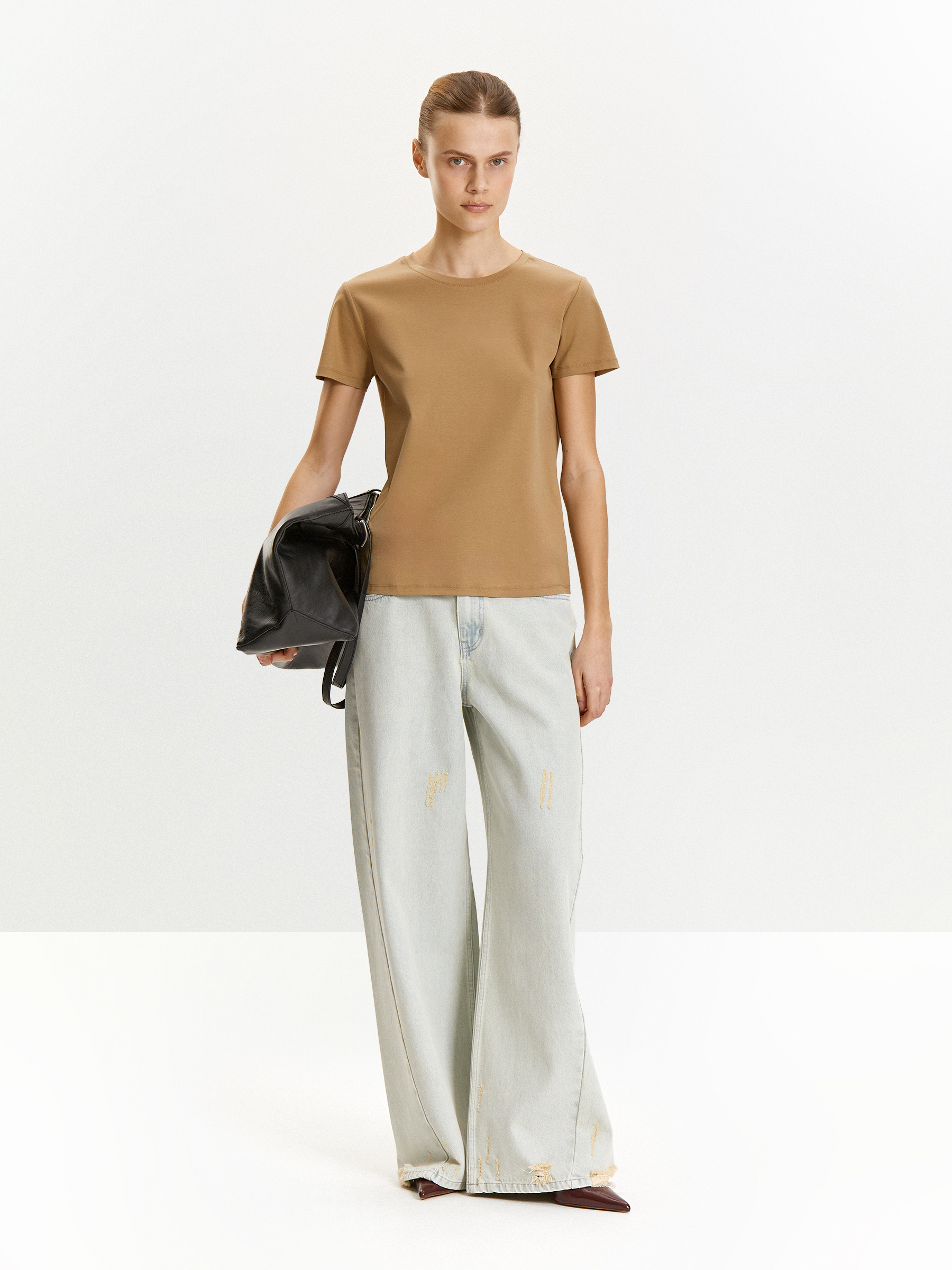 Трикотажная футболка 4990₽