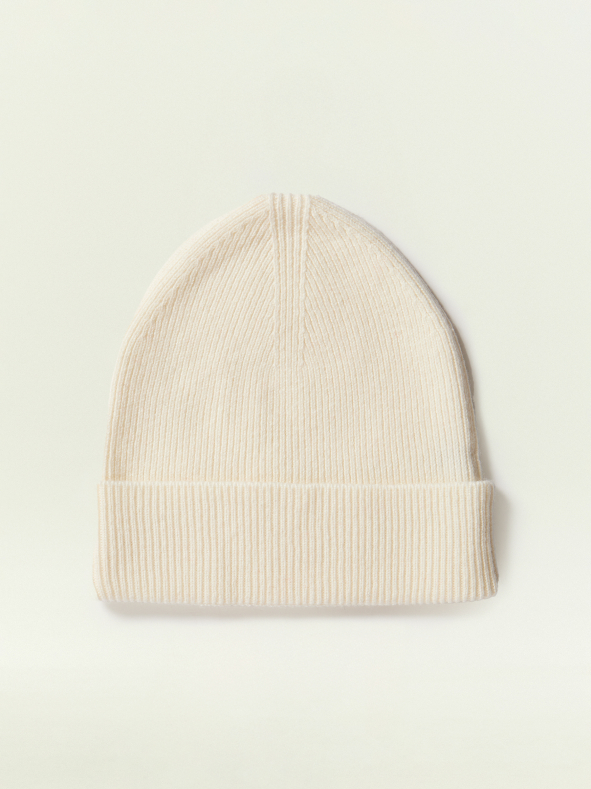 Шапка из шерсти и кашемира