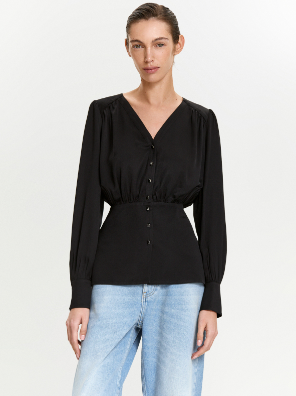 Рубашка приталенного кроя