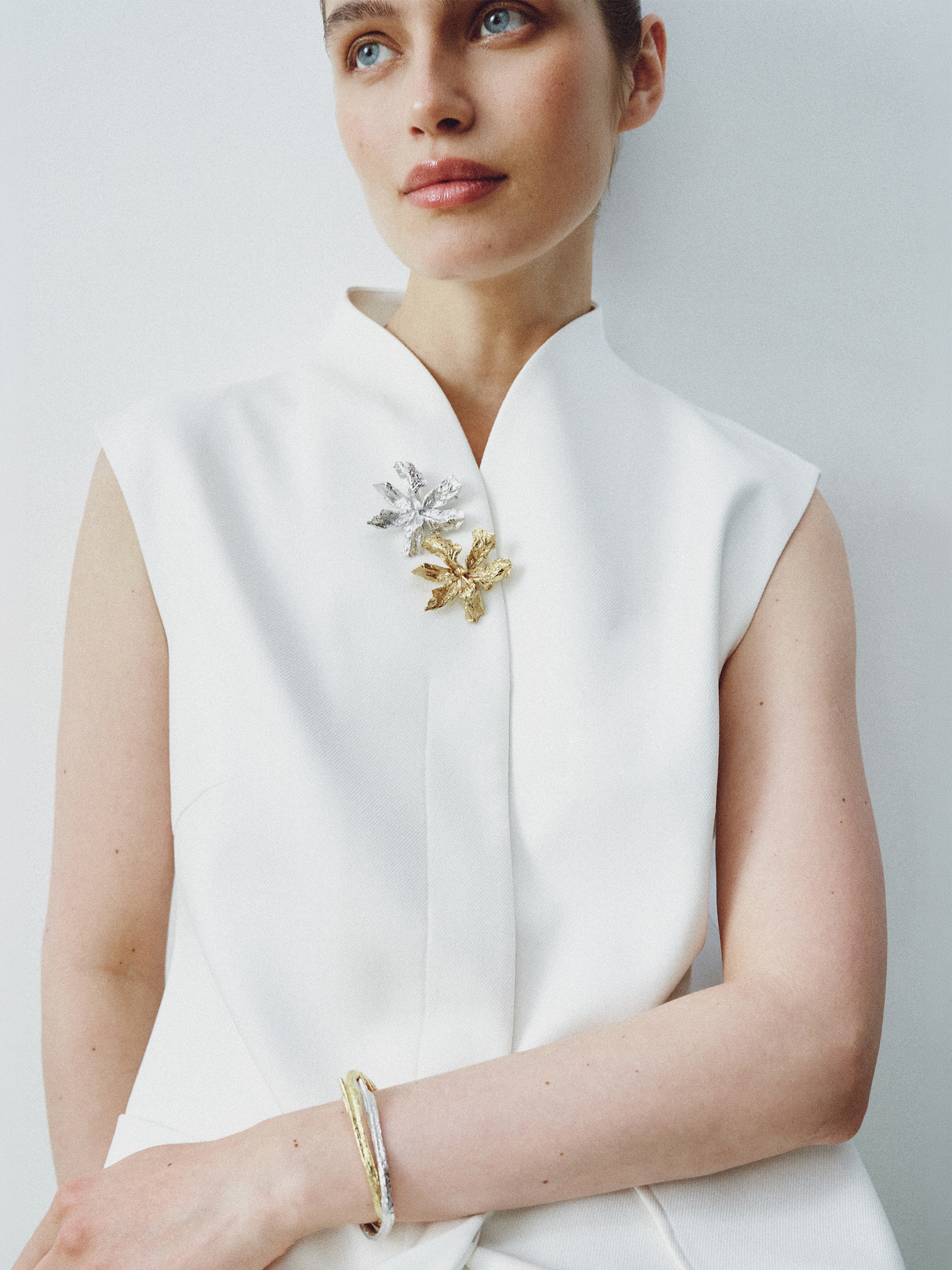 Жилет с поясом 21990₽