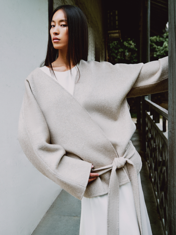 Полупальто из шерсти