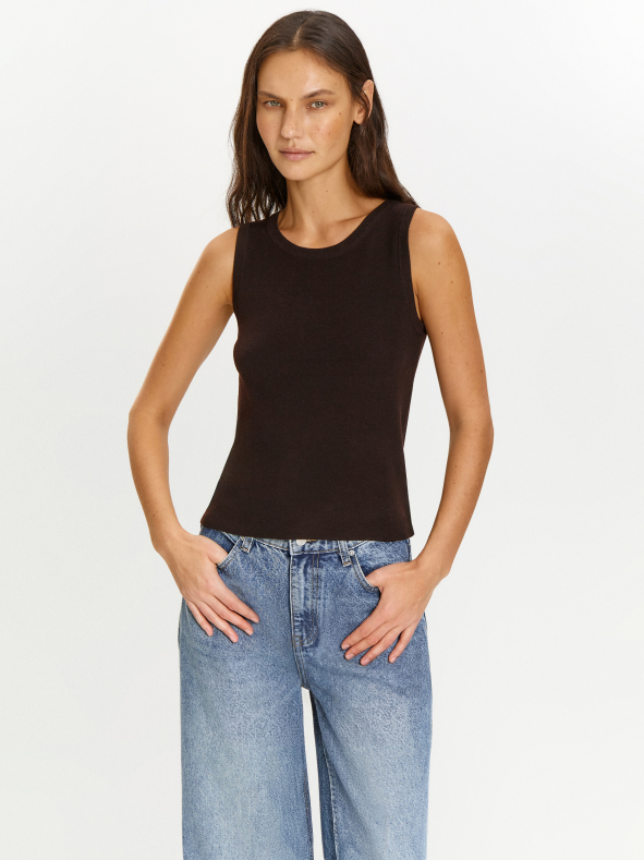 Топ с содержанием шерсти