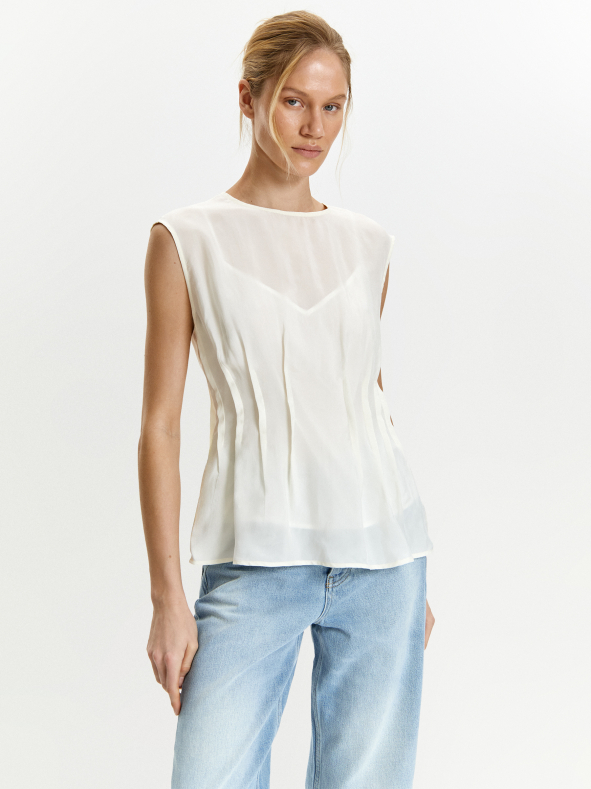 Блузка однотонная