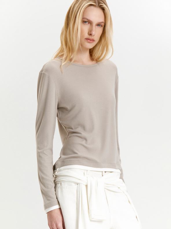 Лонгслив однотонный из вискозы