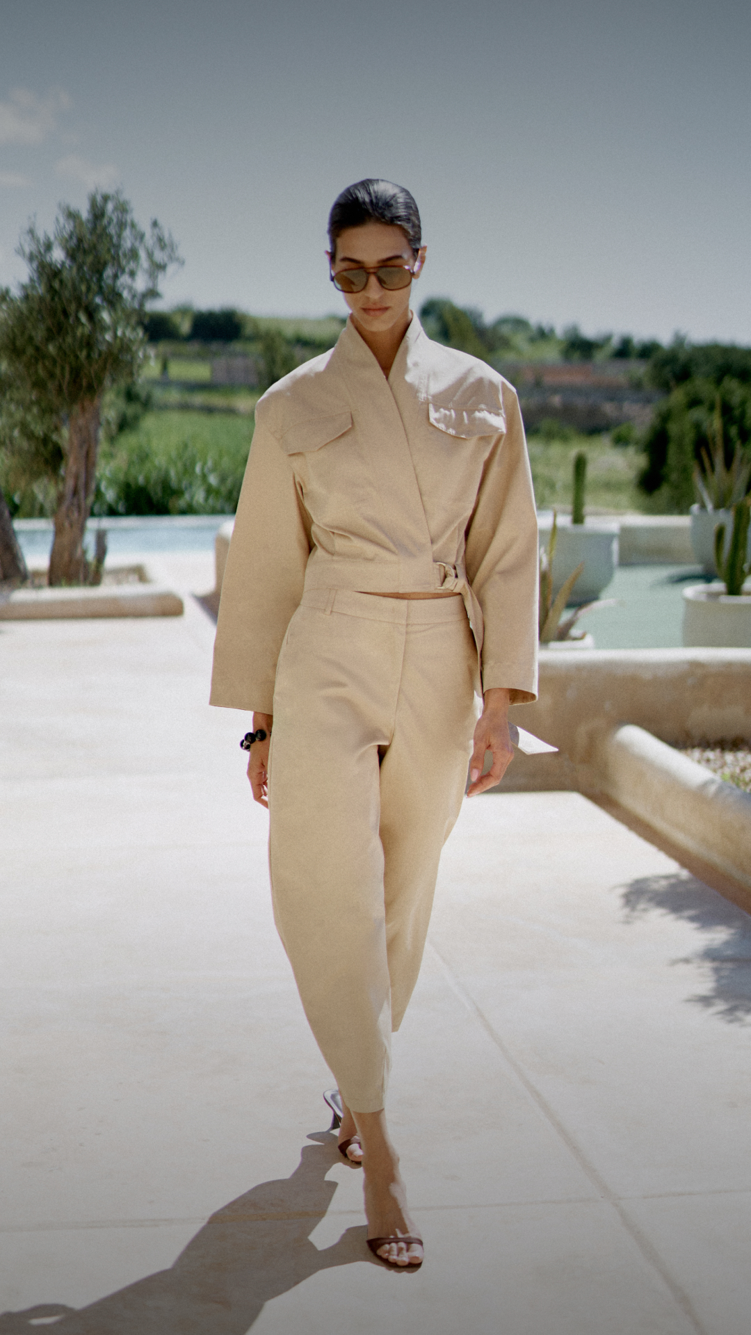 Жакеты, жилеты