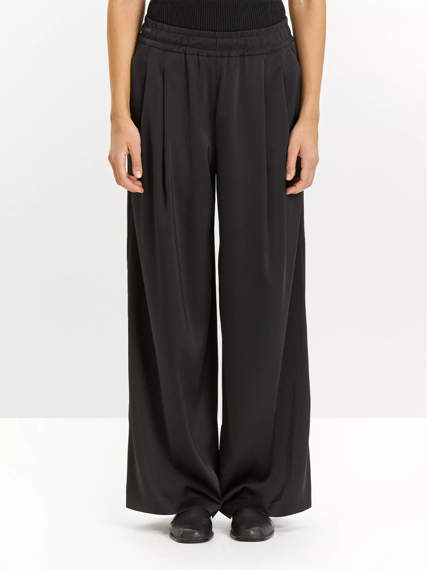 брюки широкого кроя