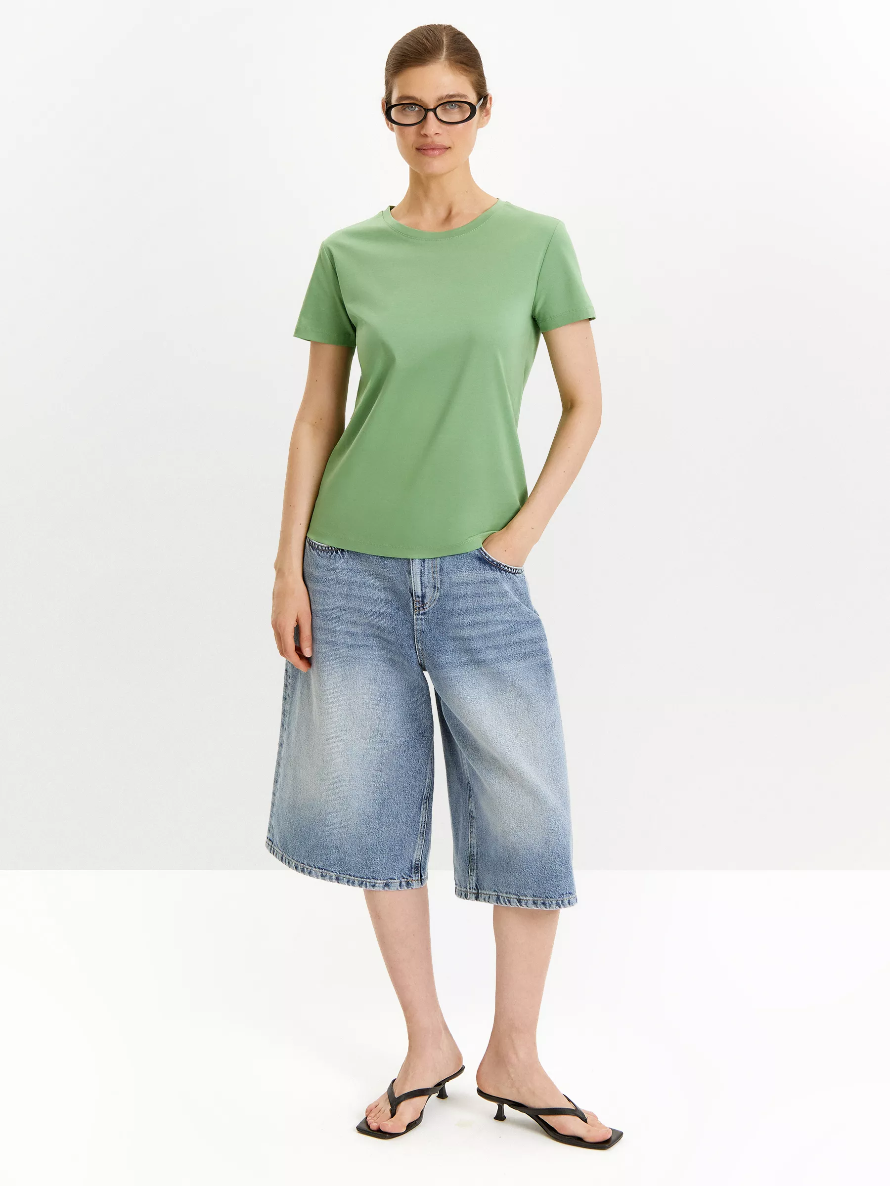 Футболка B2579/leave