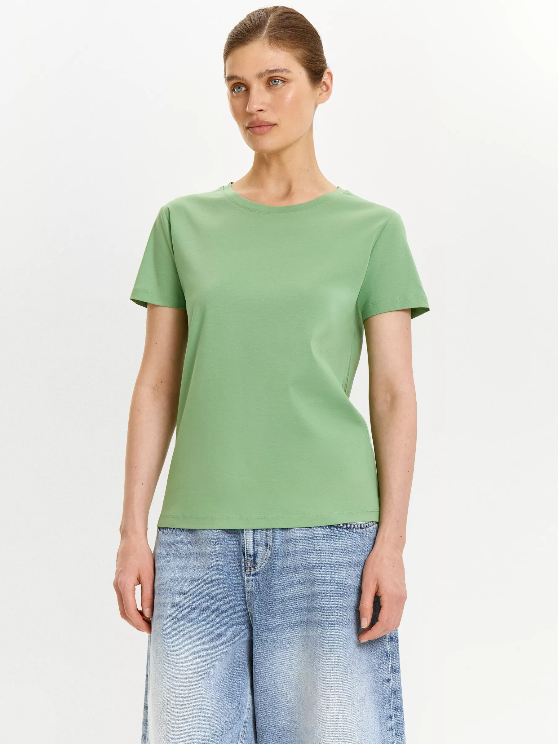 Футболка B2579/leave