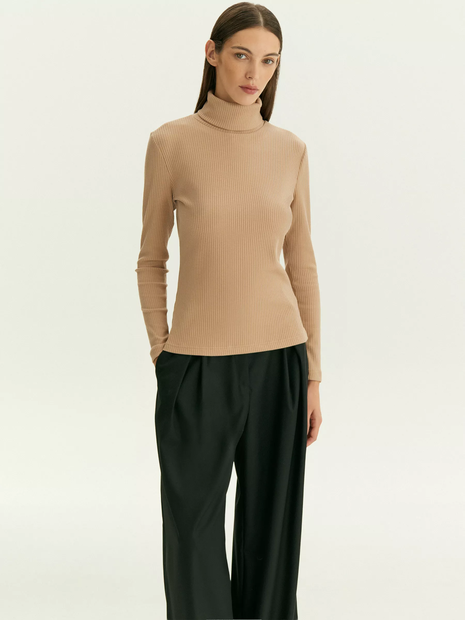 Водолазка из вискозы с добавлением шерсти