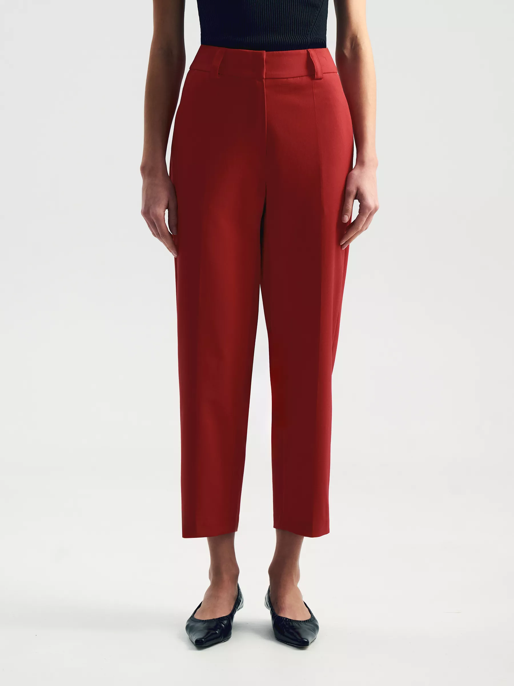 Брюки зауженного кроя из костюмной шерсти