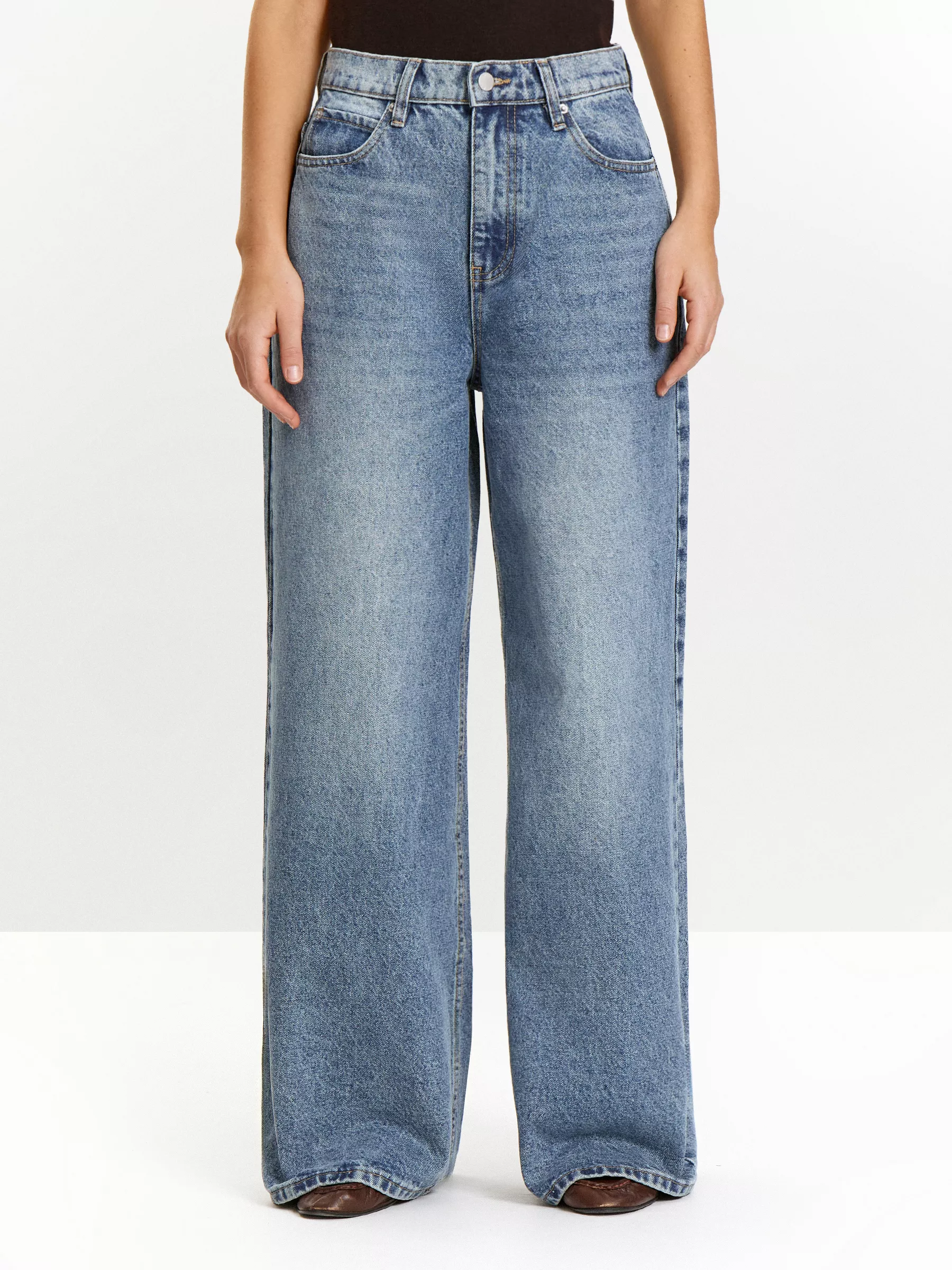 Джинсы Wide Leg 426