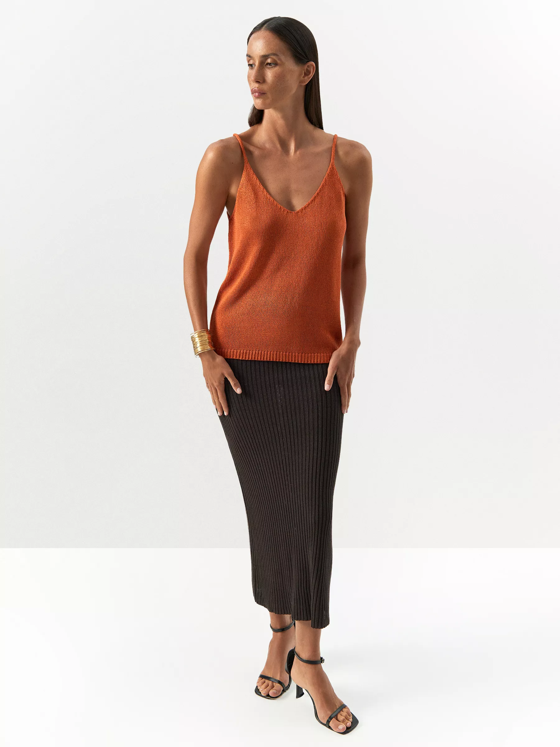 Трикотажный топ с металлизированной нитью