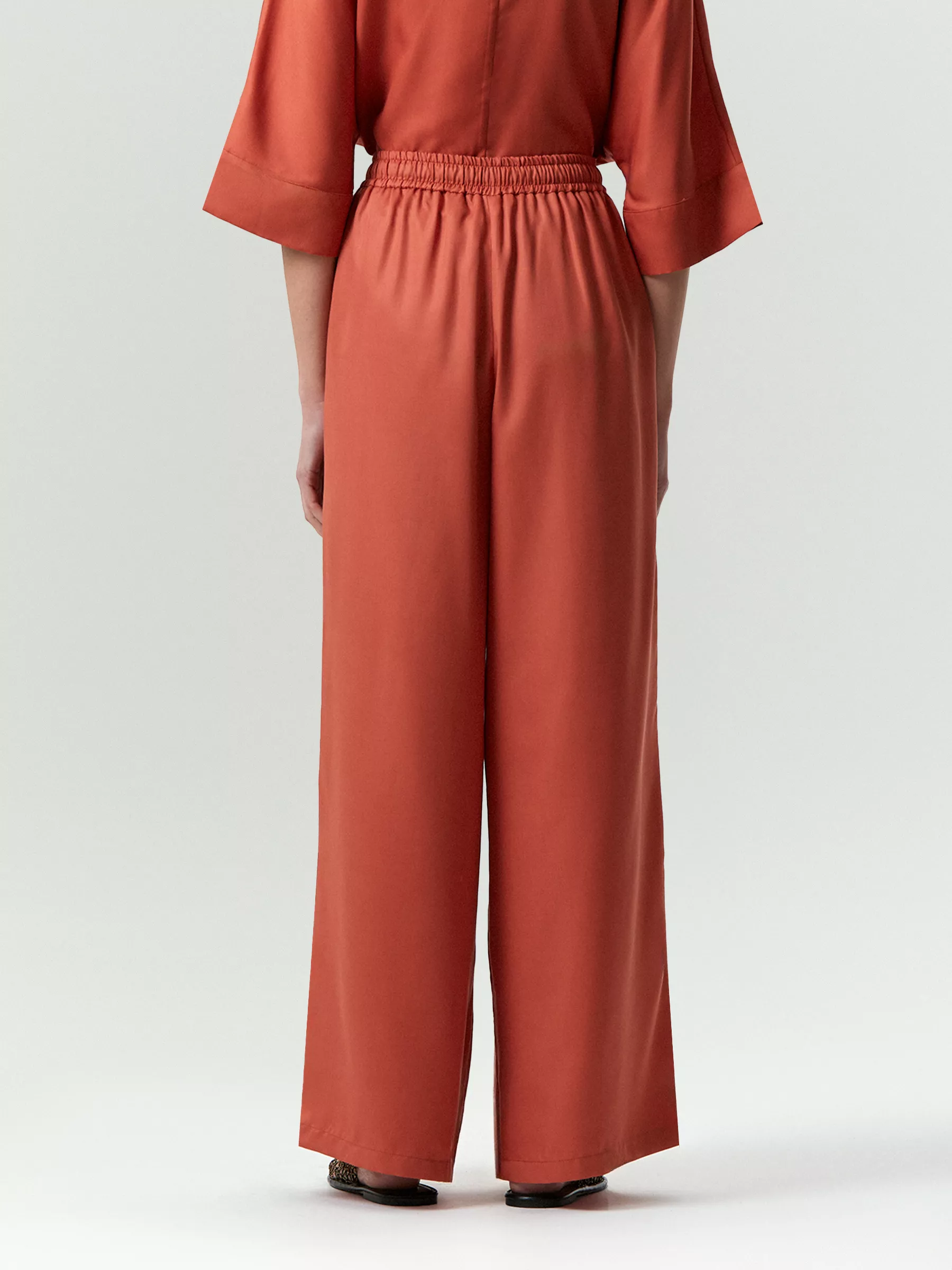 Брюки D455/tibo