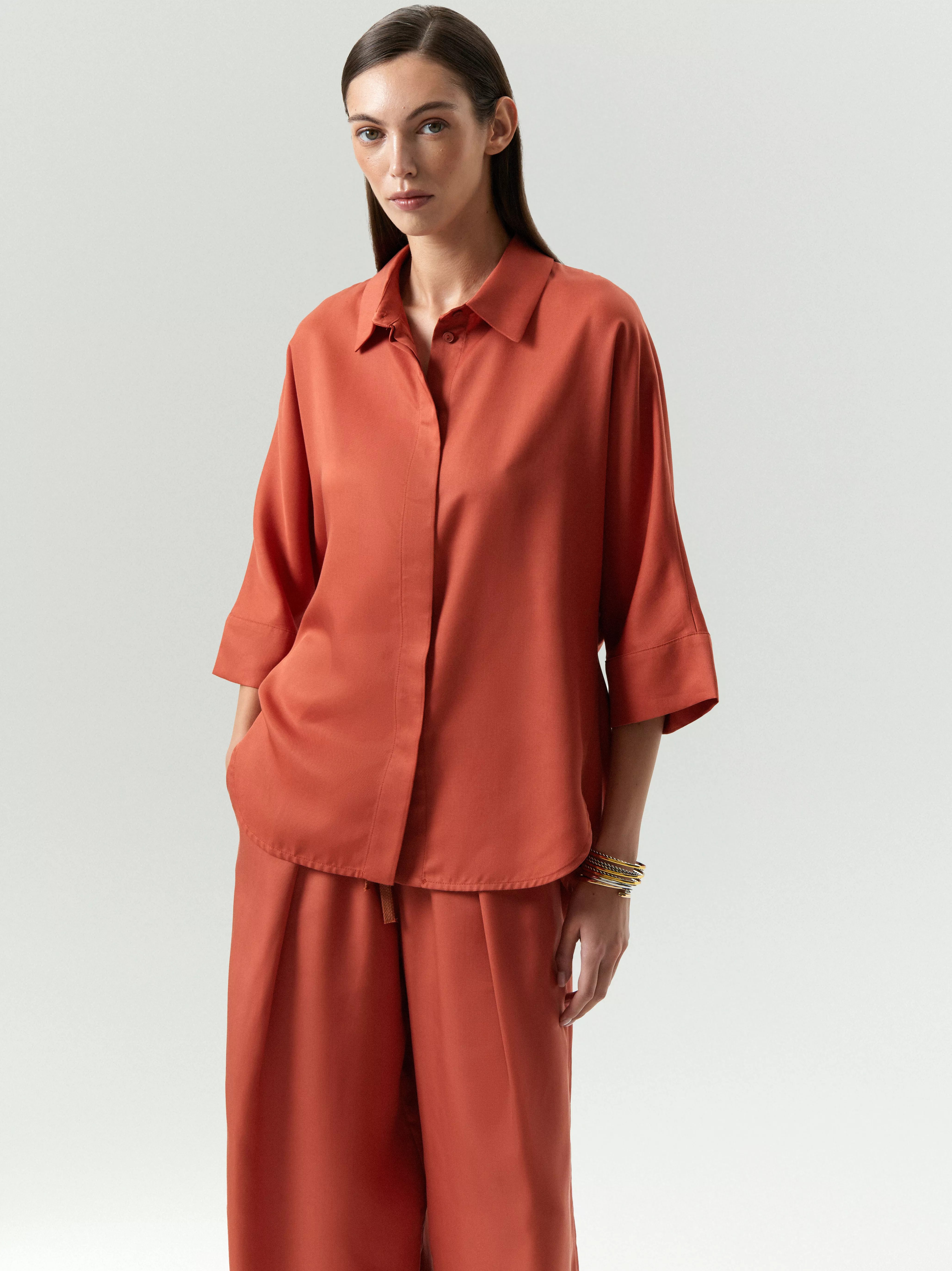 Рубашка B3196/tibo