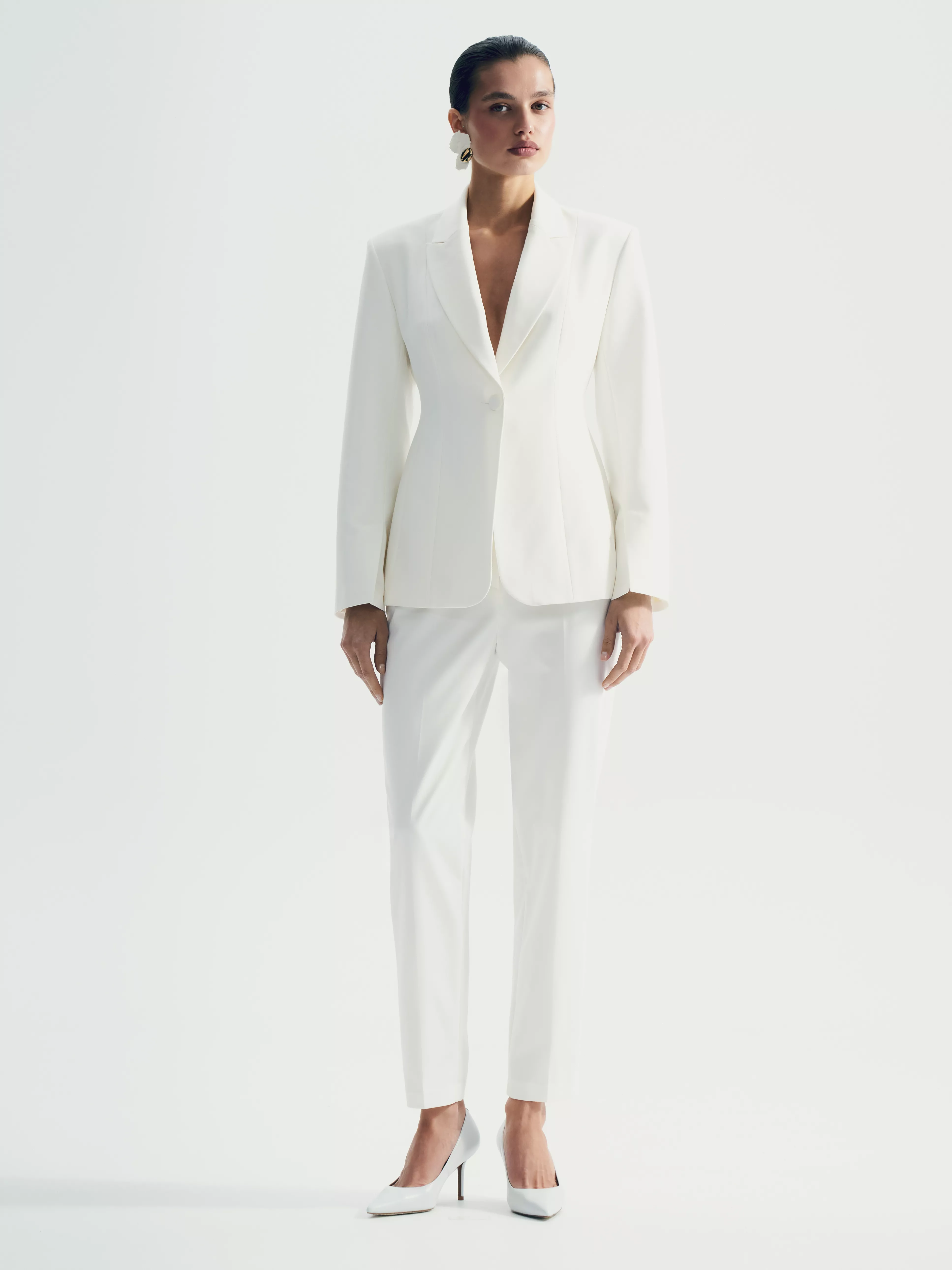 Брюки зауженного кроя