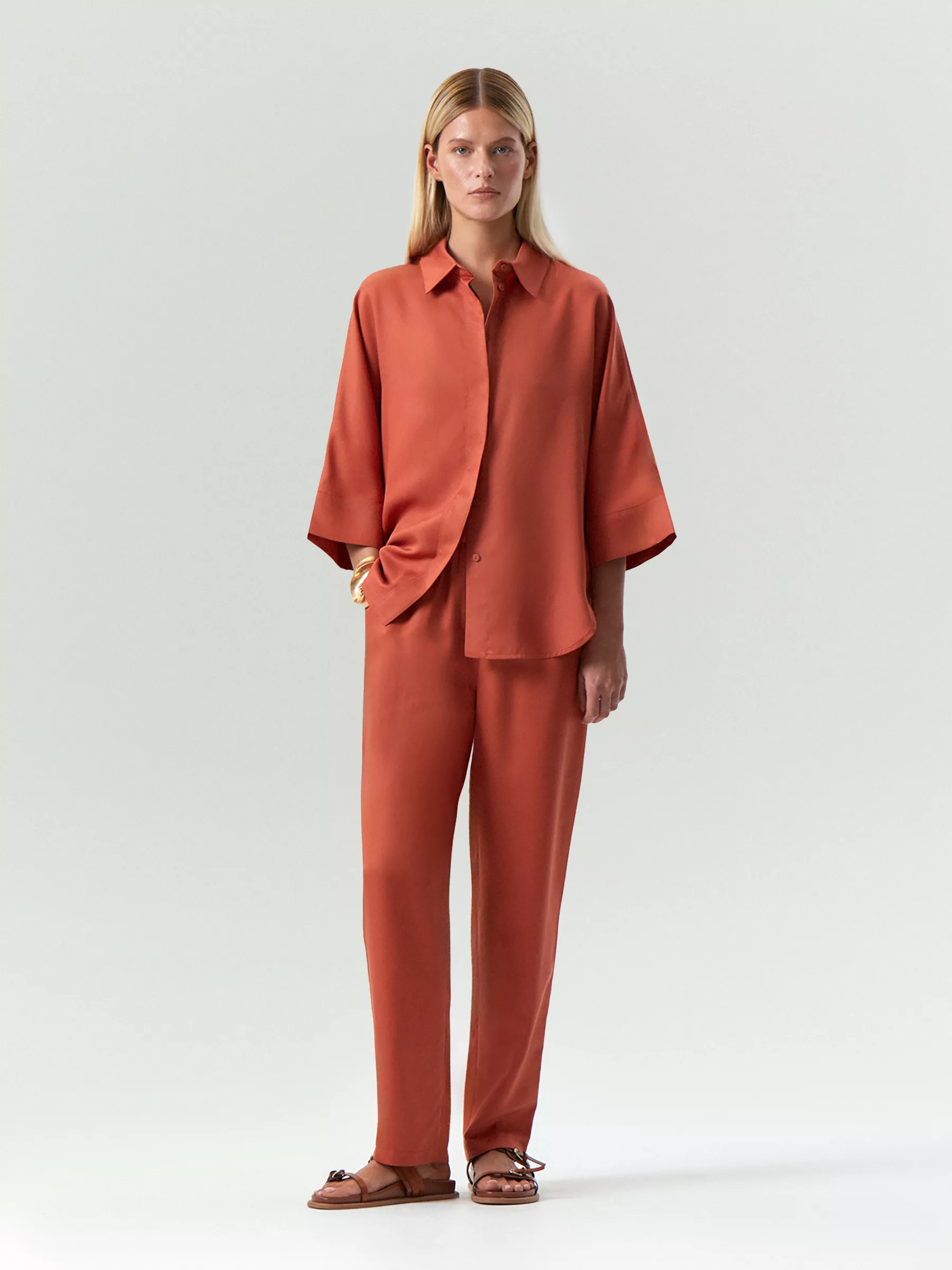 Брюки D193/tibo