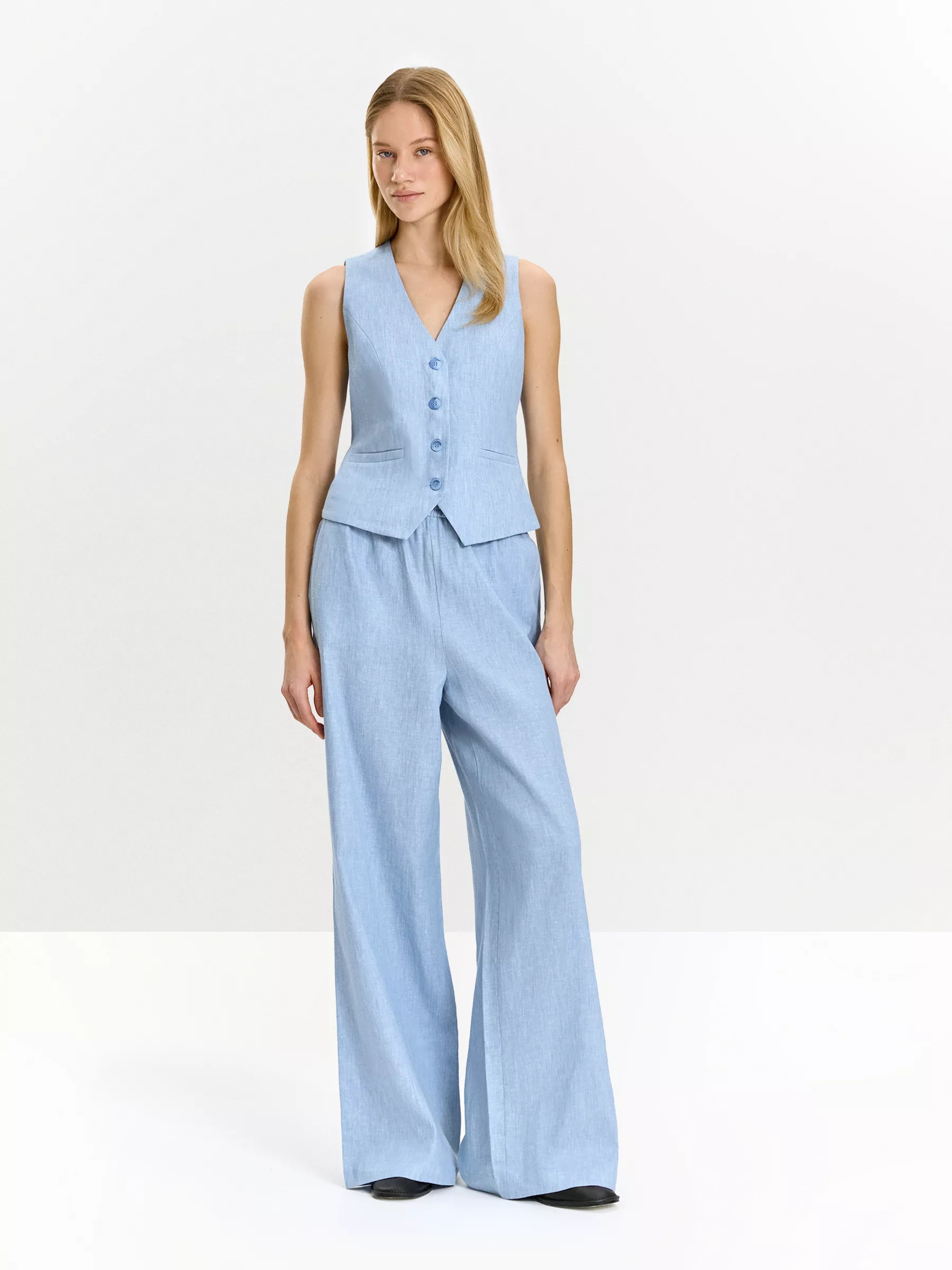 Однобортный жилет изо льна